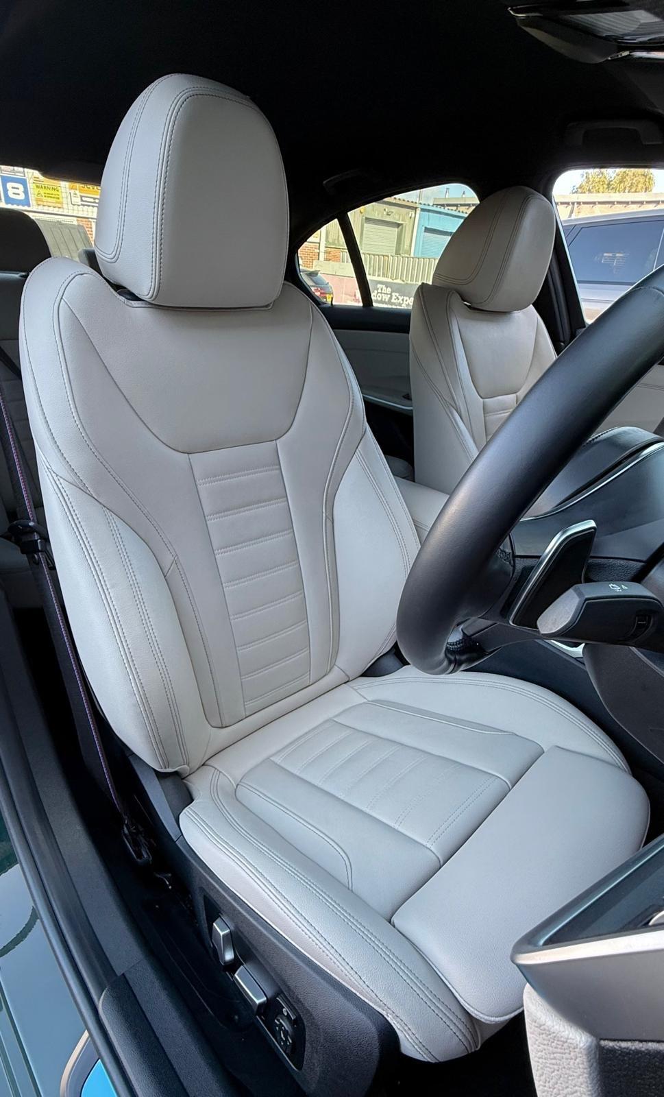 BMW 3 Series view 16