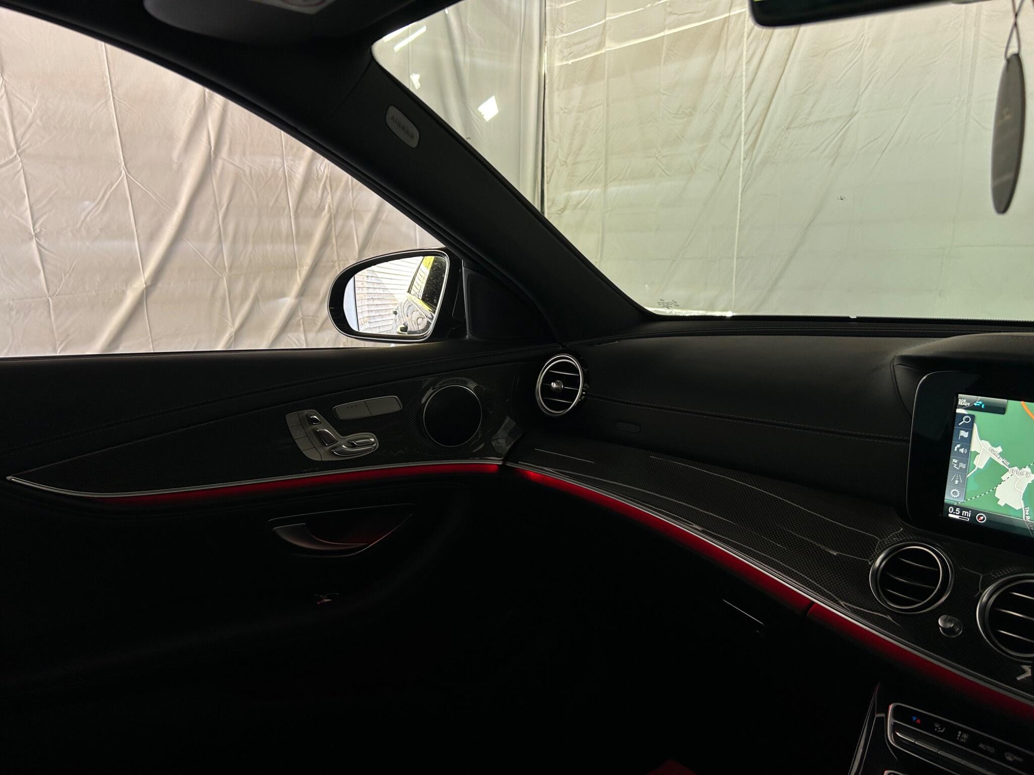 Mercedes-Benz E Class view 56