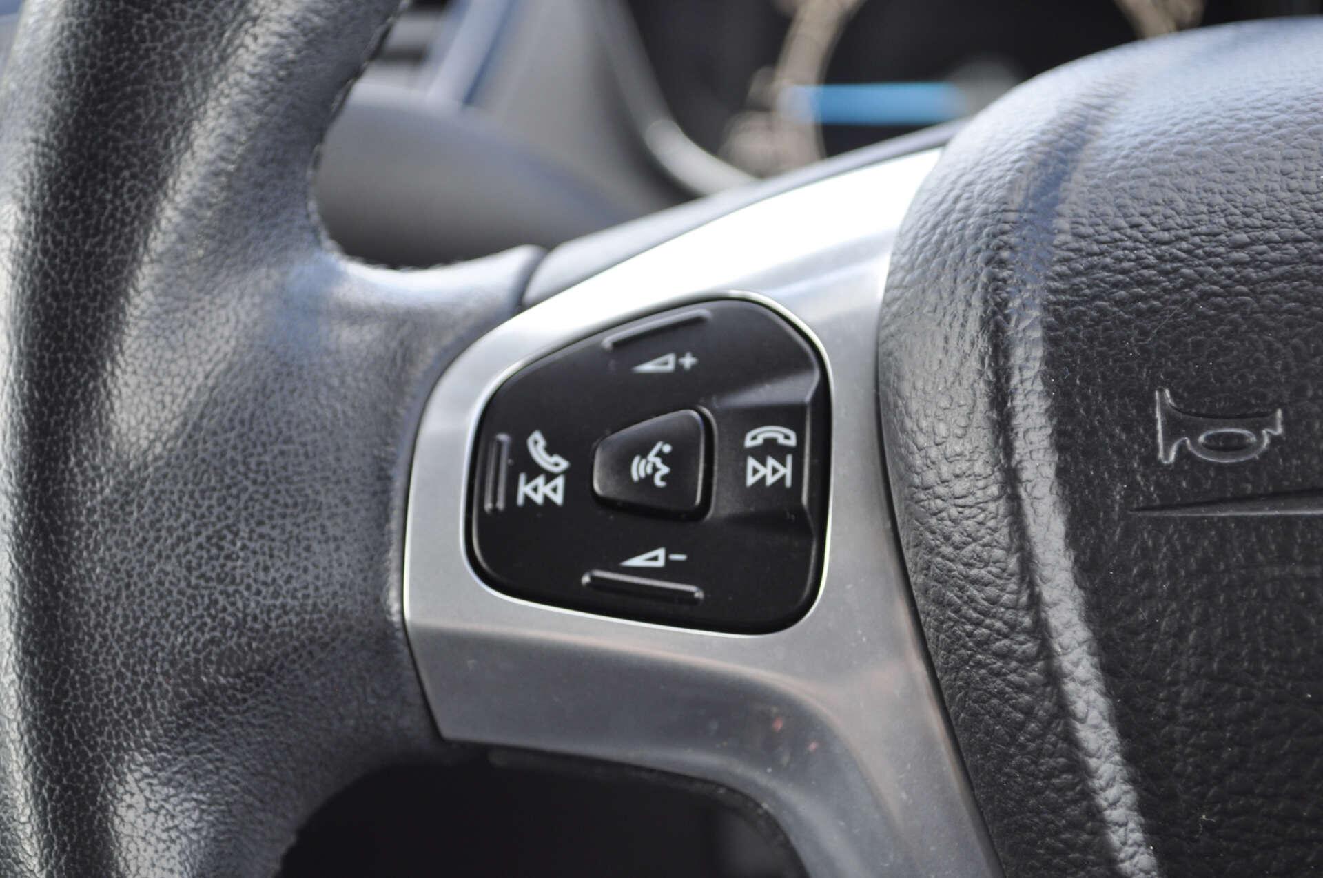 Ford Fiesta view 16