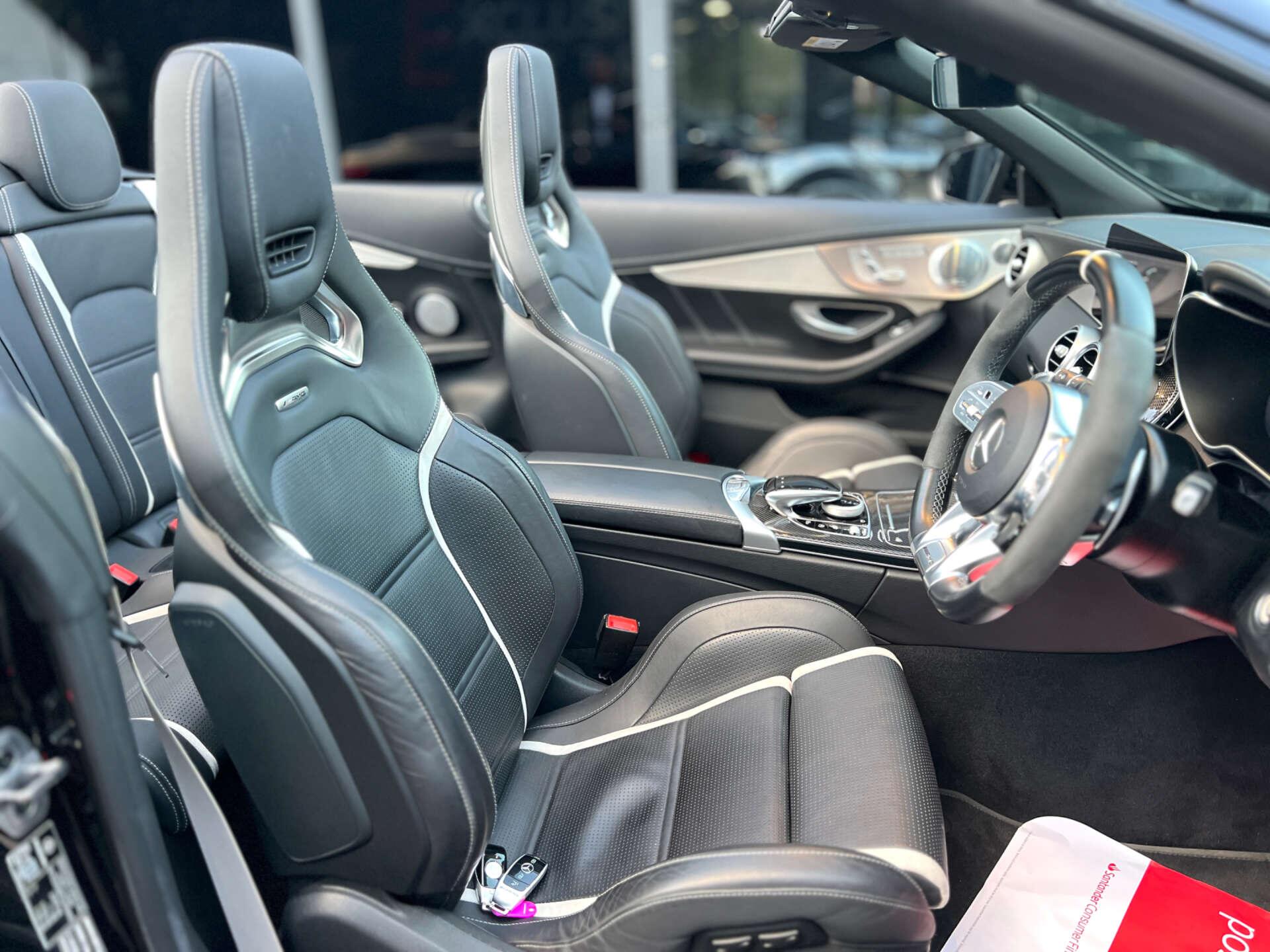Mercedes-Benz C Class view 2