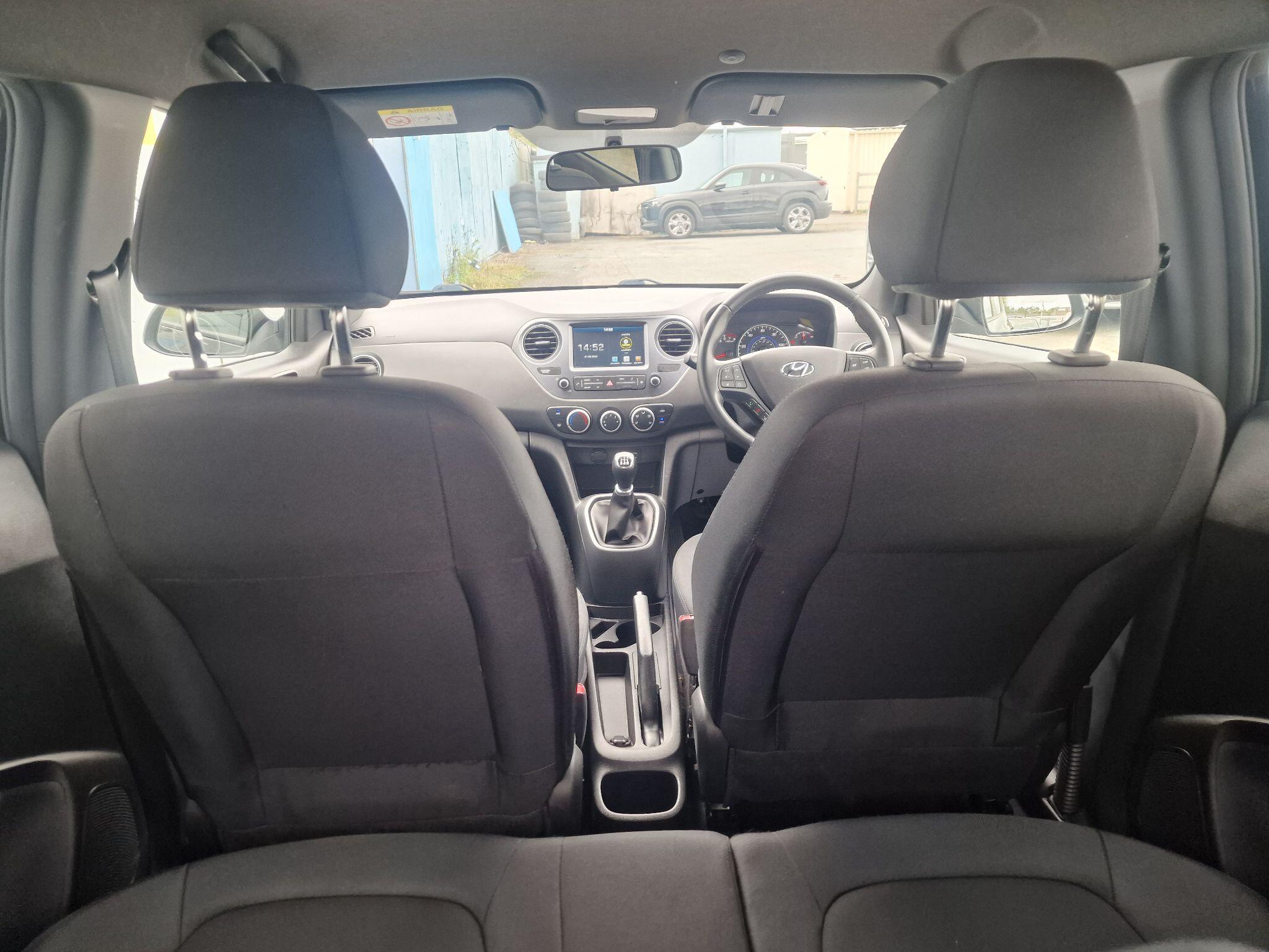 Hyundai I10 view 33