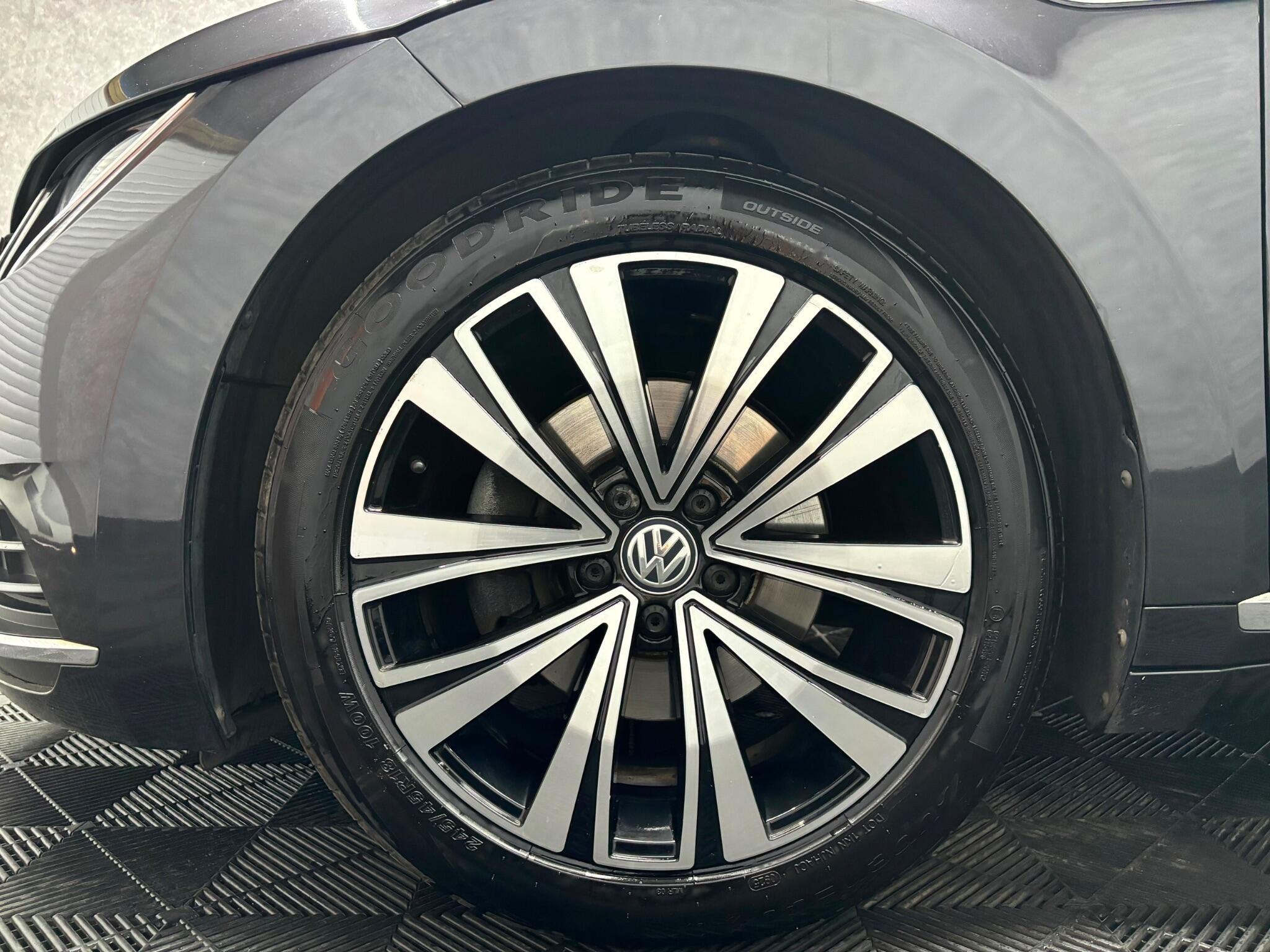Volkswagen Arteon view 40