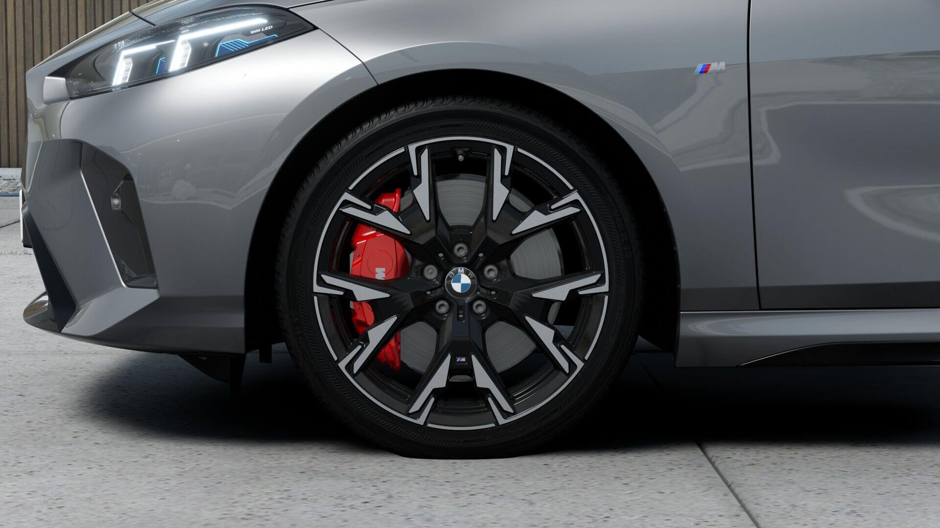 BMW 2 Series view 8