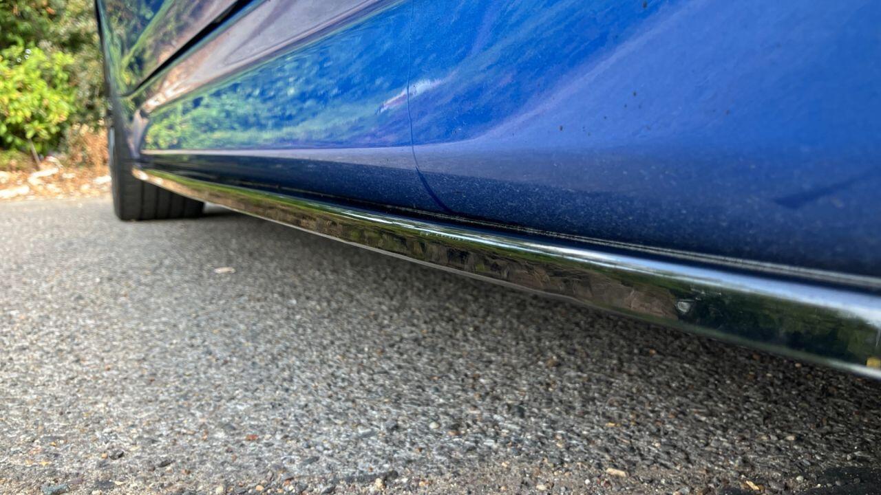BMW 3 Series view 16