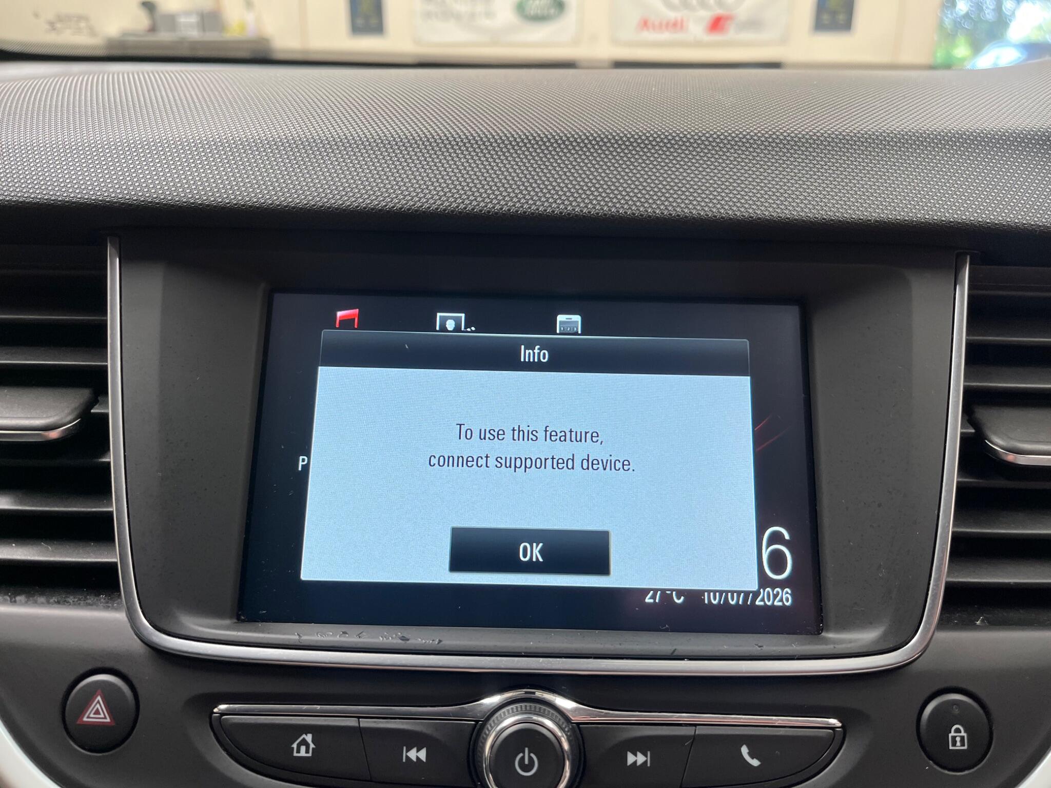 Vauxhall Crossland X view 20