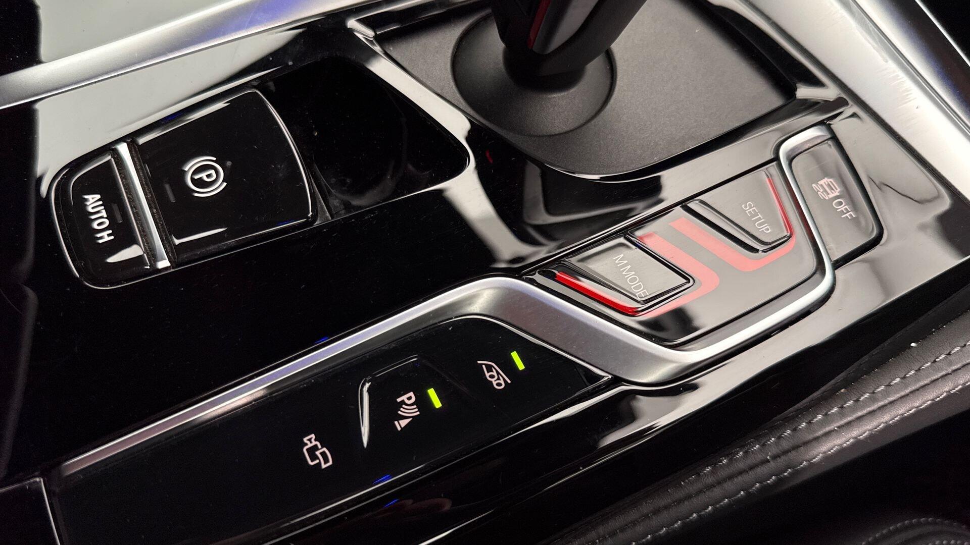 BMW M5 view 20