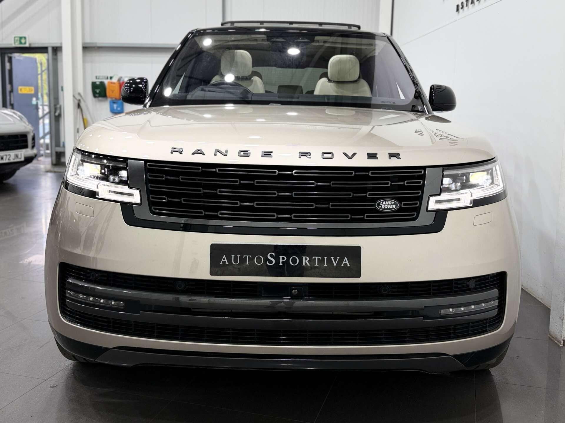 Land Rover Range Rover view 6