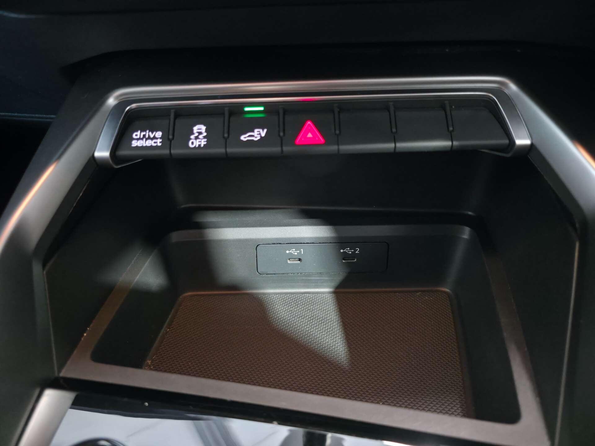Audi A3 view 45