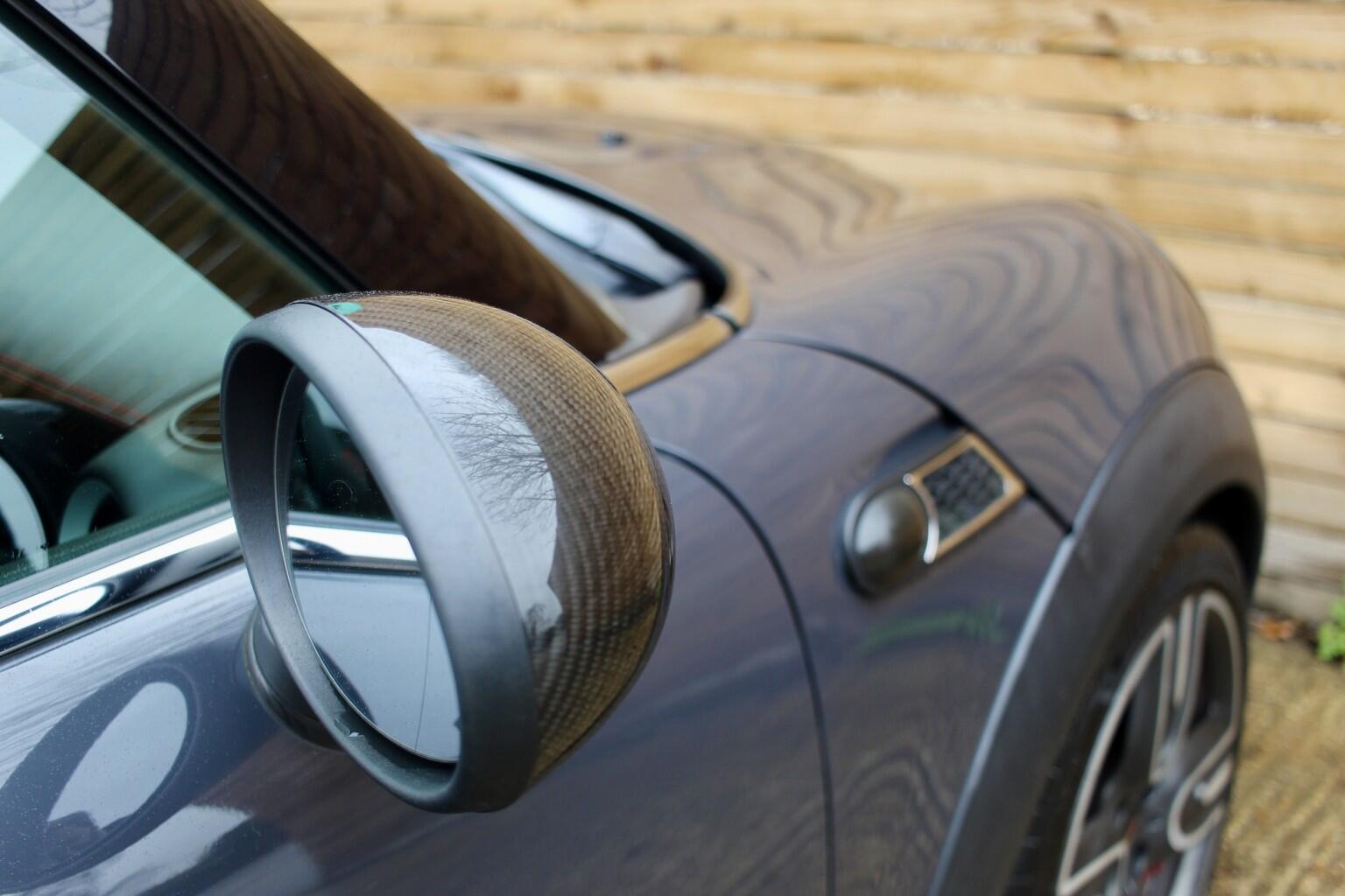 Mini Hatch view 28