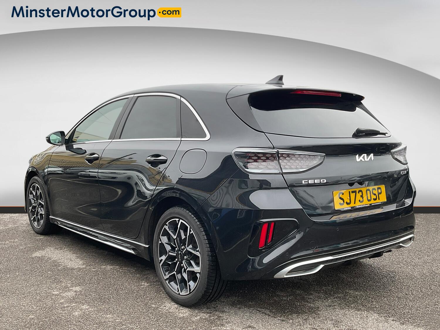 Kia Ceed view 3