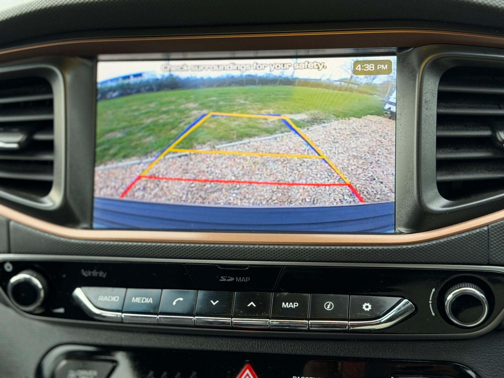 2018 Hyundai IONIQ 28kWh Premium Auto 5dr image 31