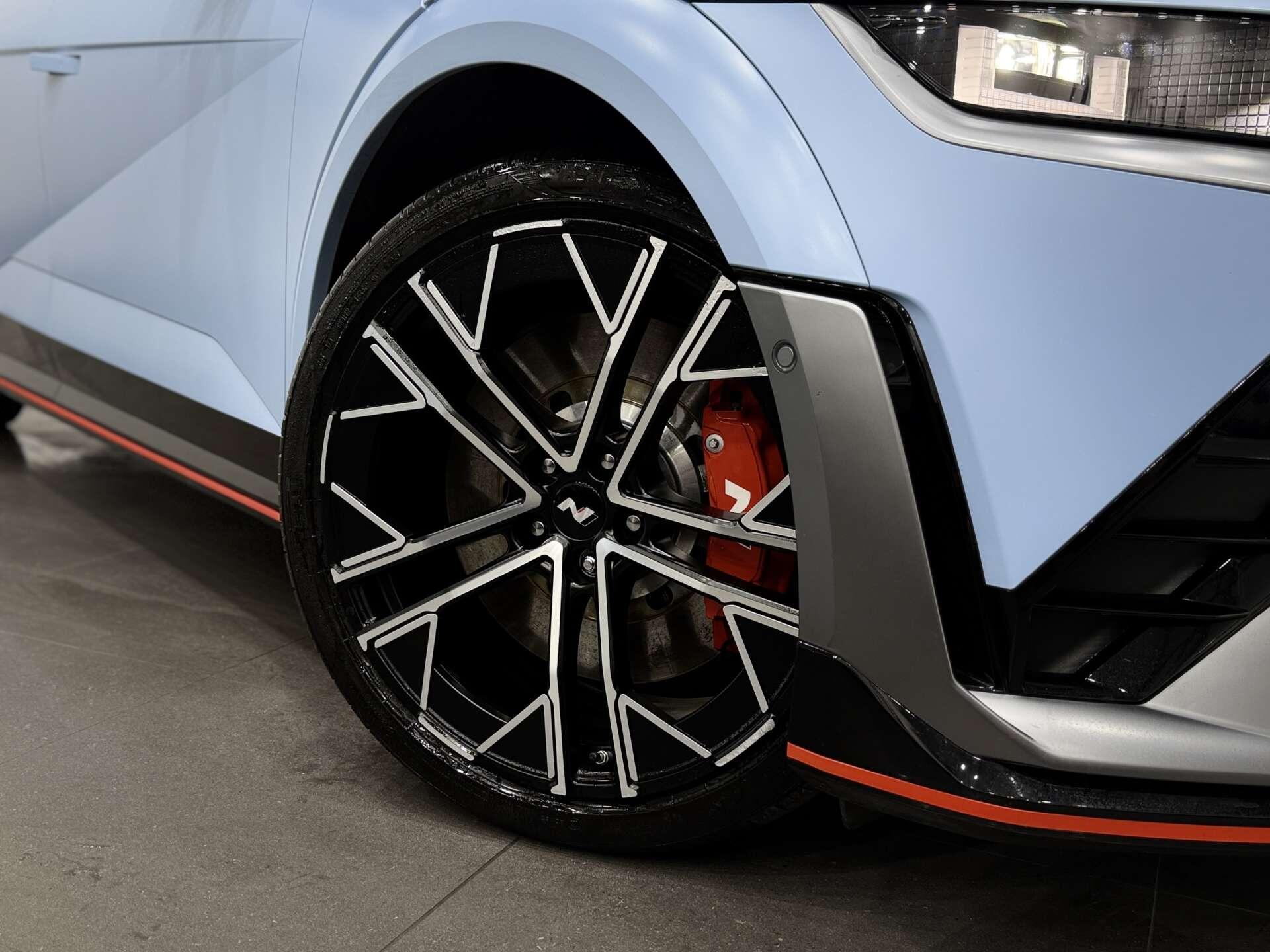Hyundai IONIQ 5 view 10