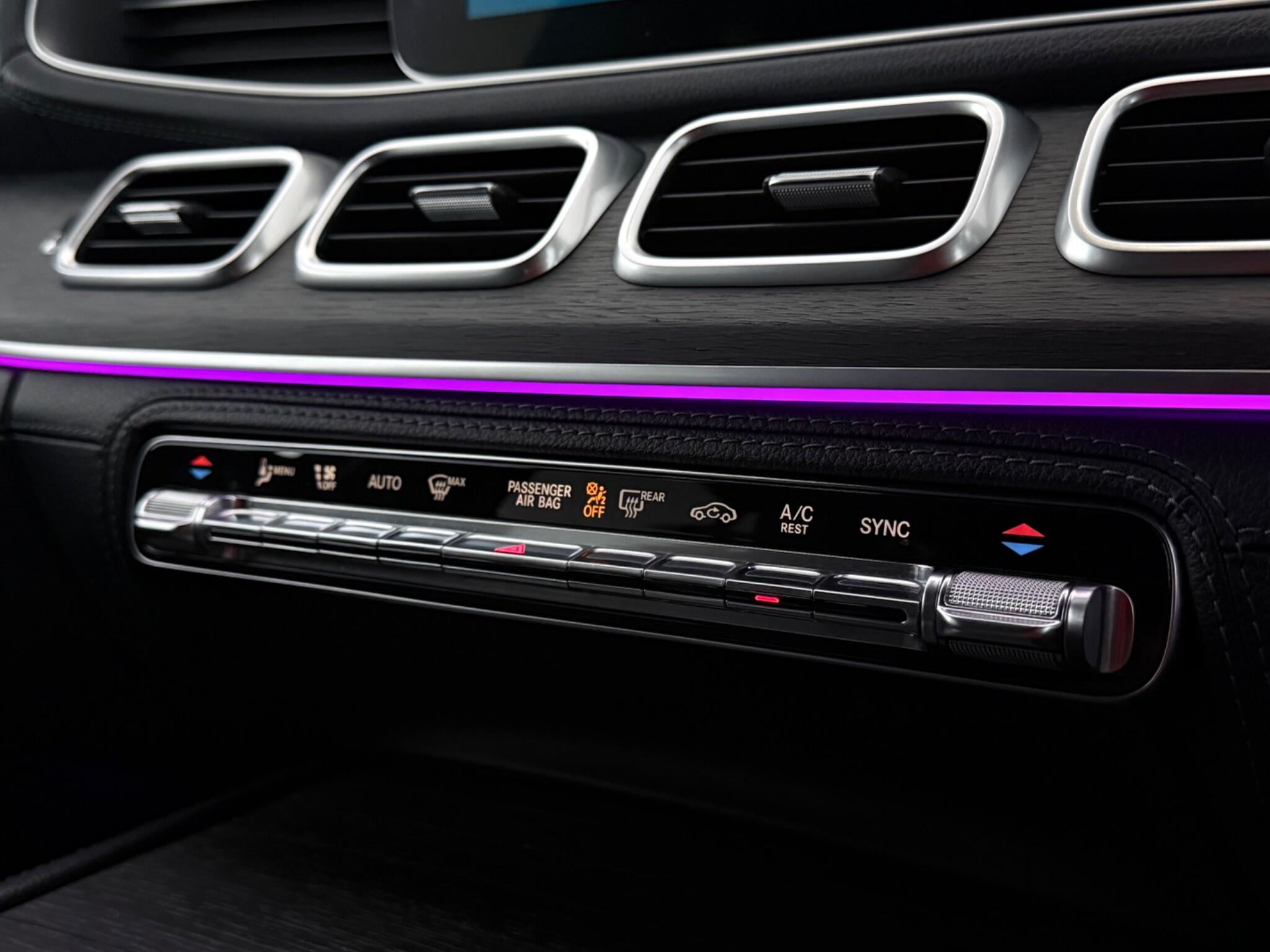 Mercedes-Benz Gle view 18
