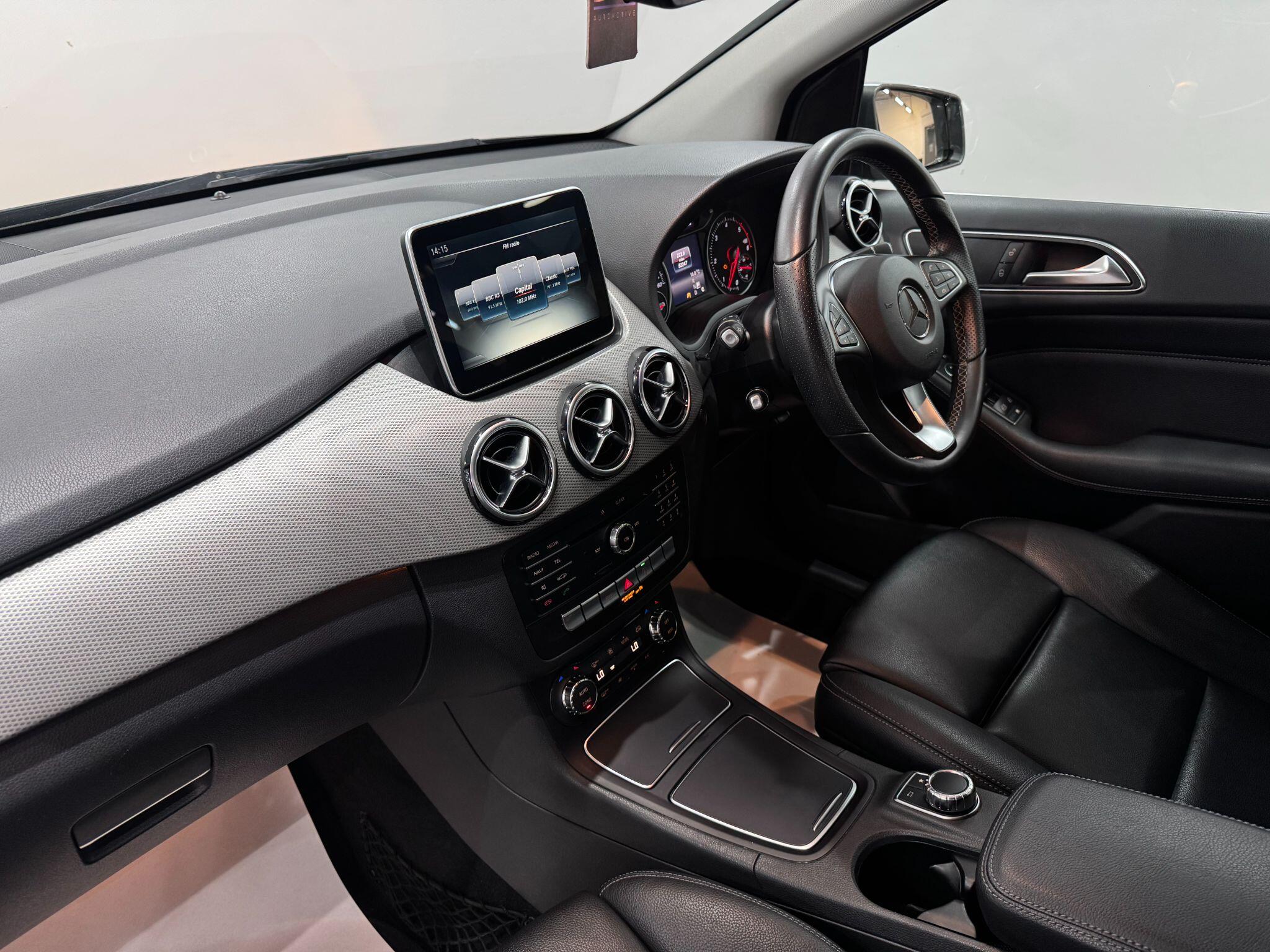 Mercedes-Benz B-Class view 54