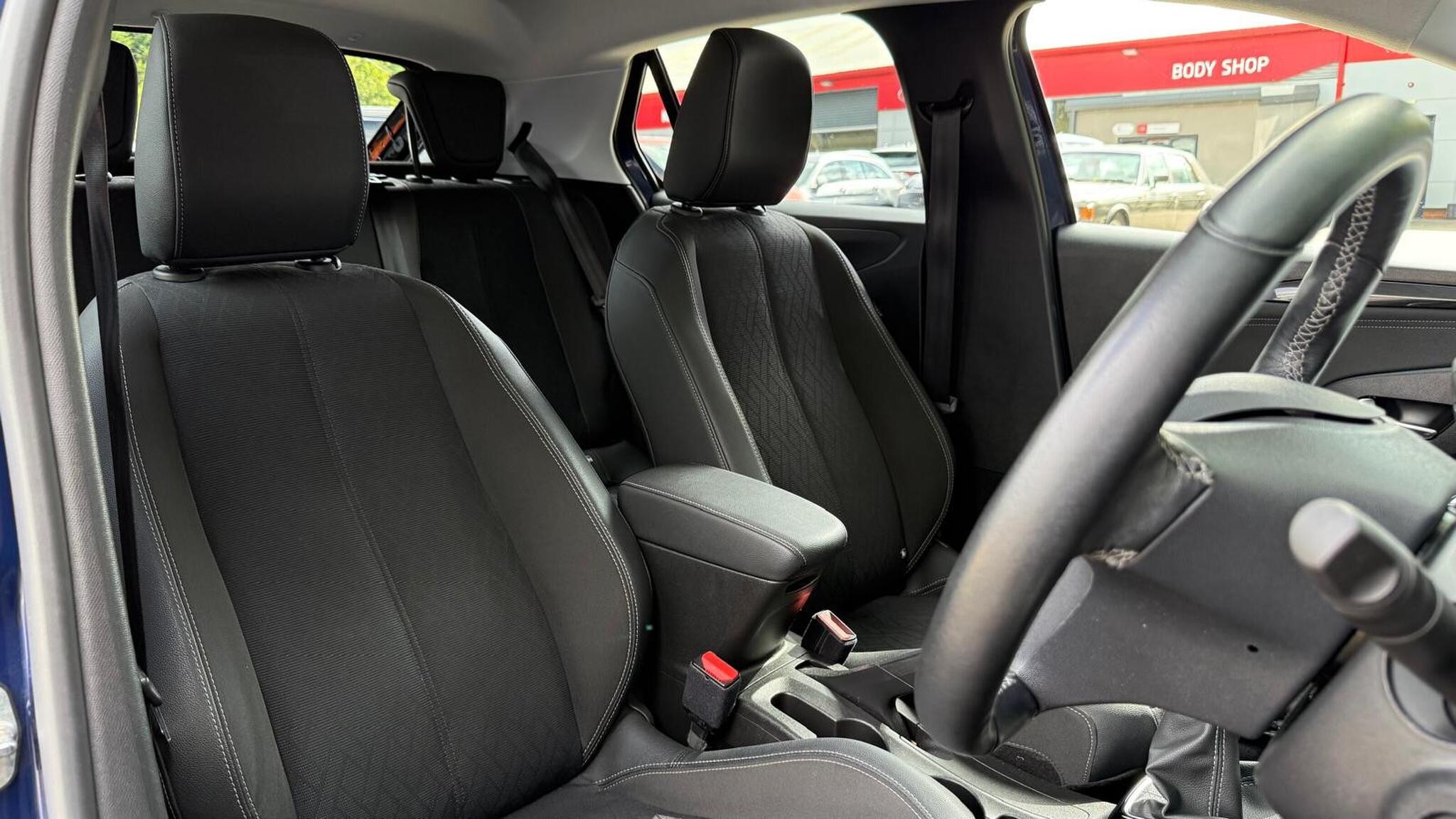 Vauxhall Corsa view 23