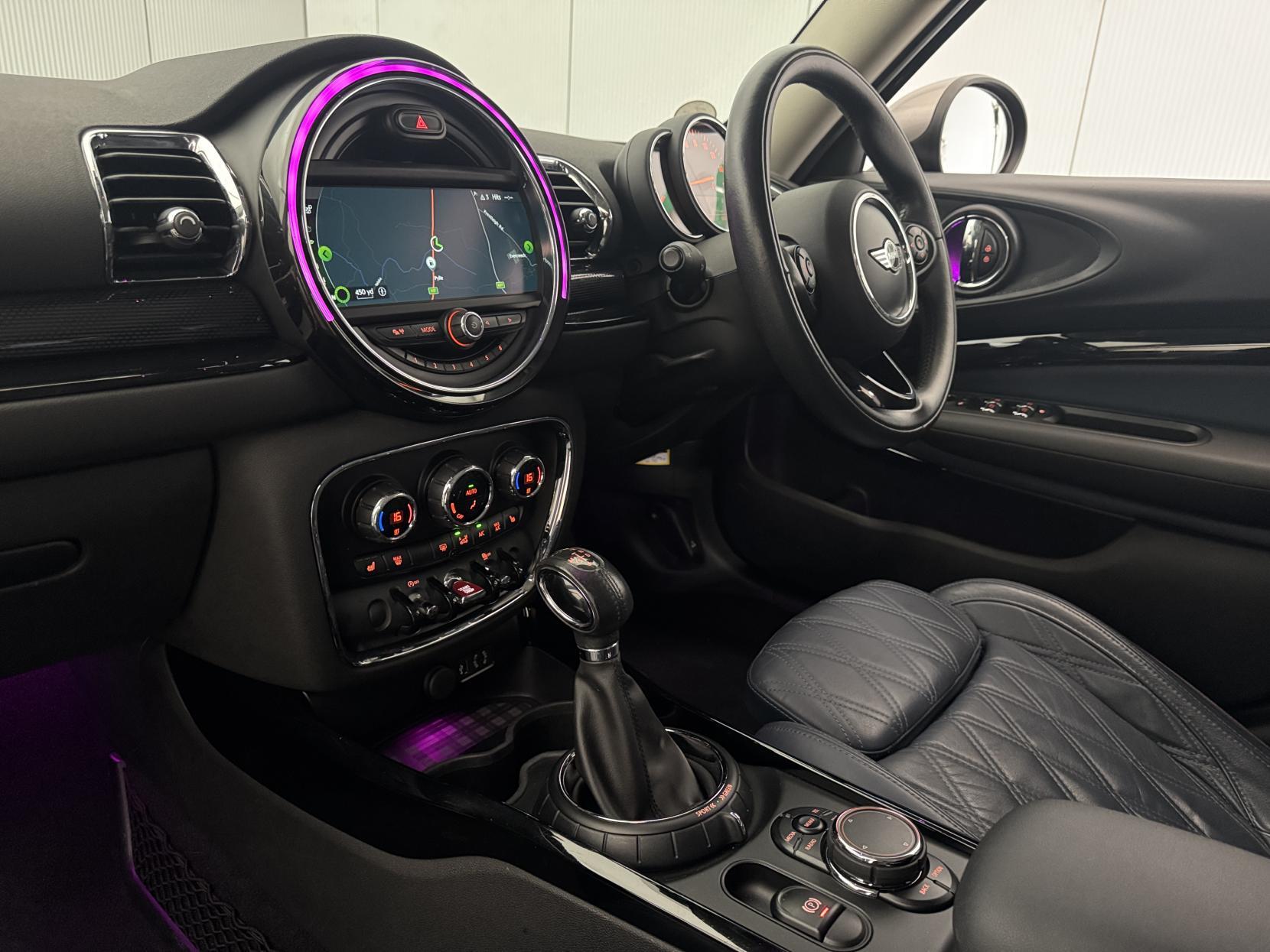 Mini Clubman view 62