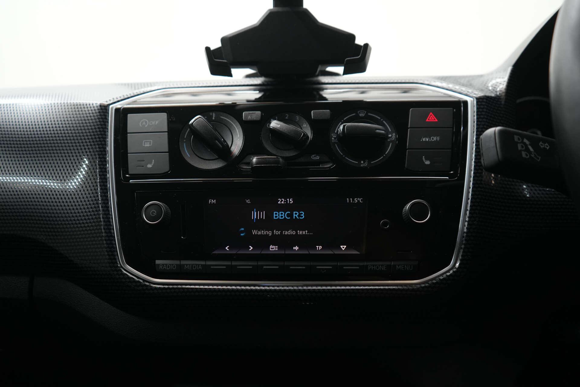 Volkswagen Up! view 23