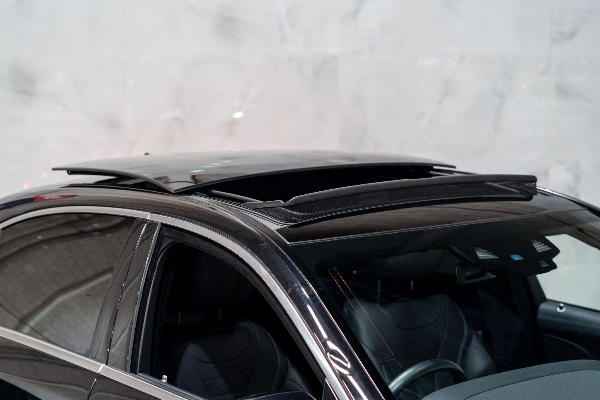 Mercedes-Benz S-Class view 38