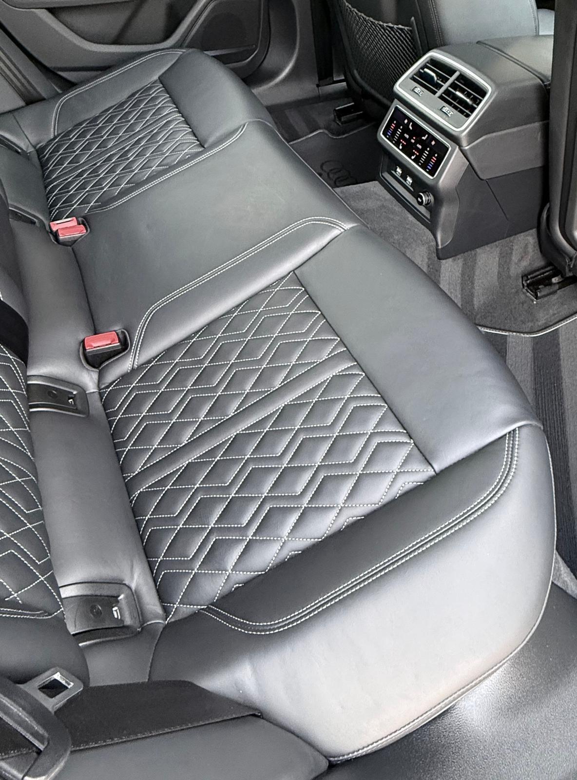 Audi A6 Saloon view 39