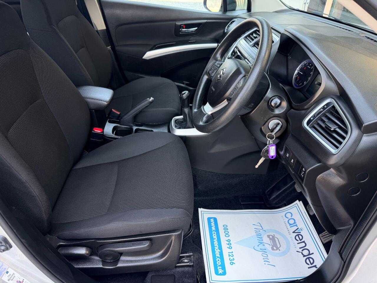 Suzuki SX4 S-Cross view 18