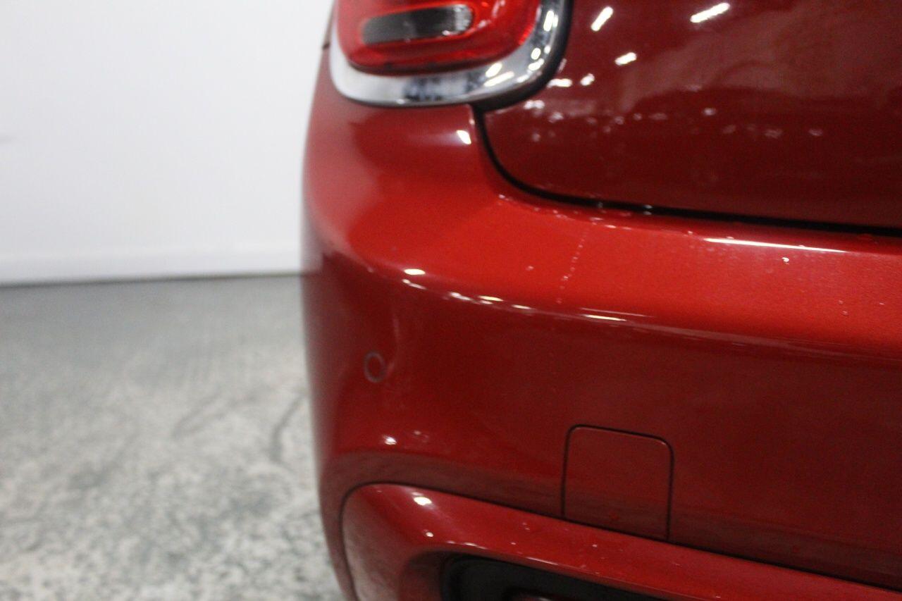 Mini Hatch view 17