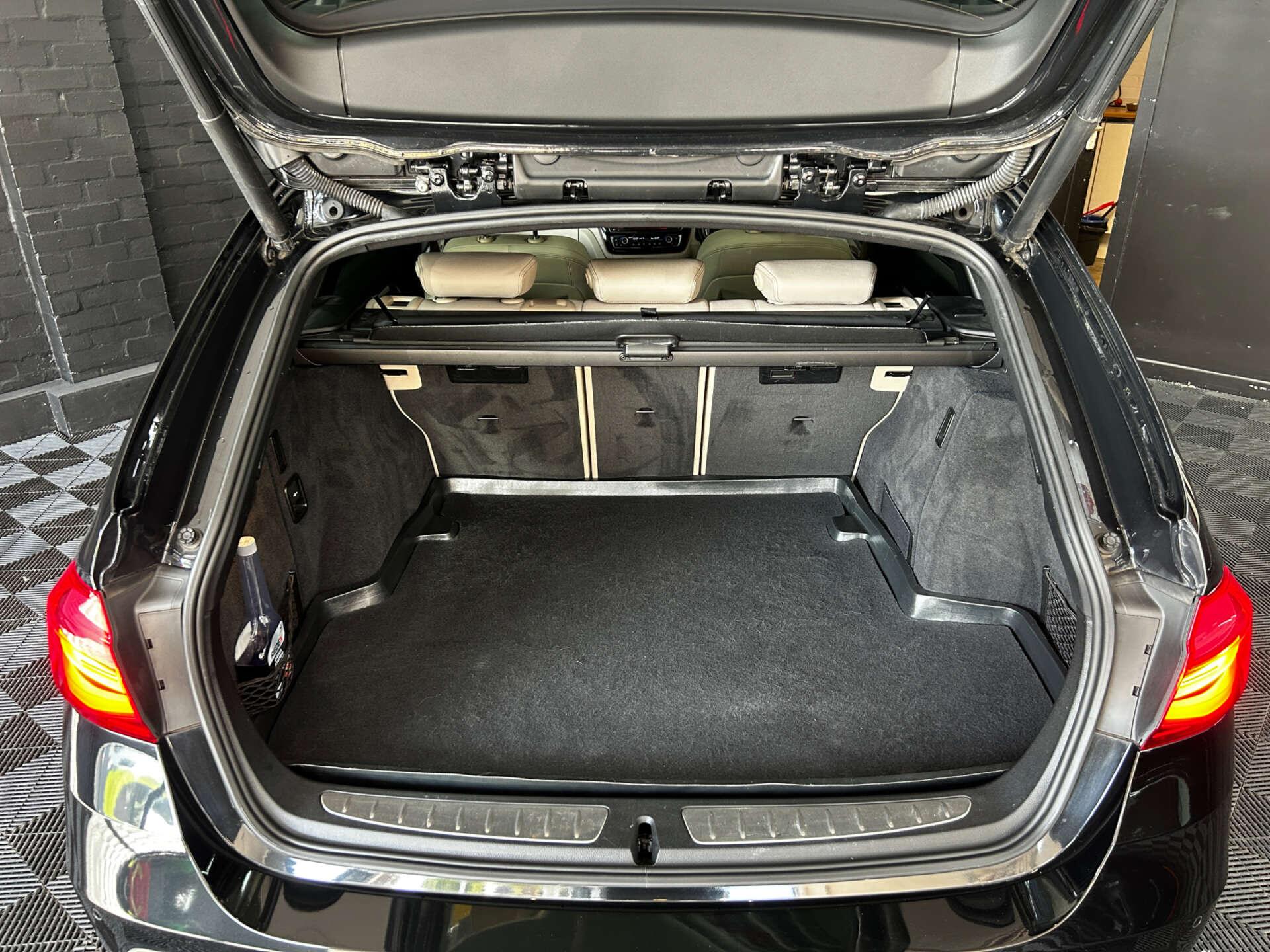 BMW 3 Series view 67