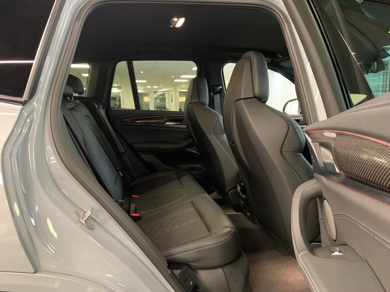 BMW X3 M view 23