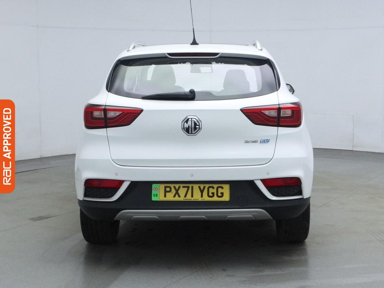 MG ZS view 9