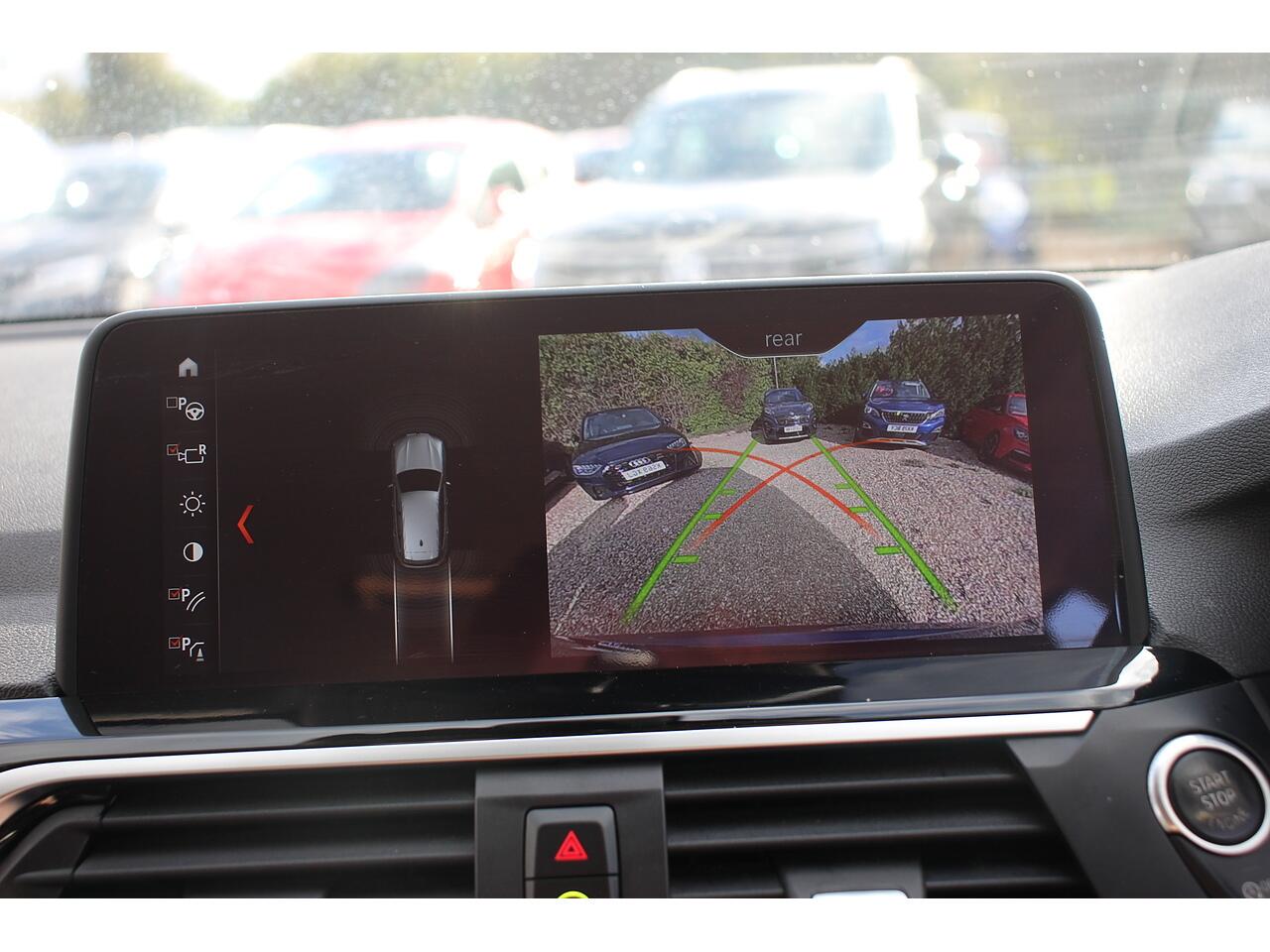 BMW X3 view 25