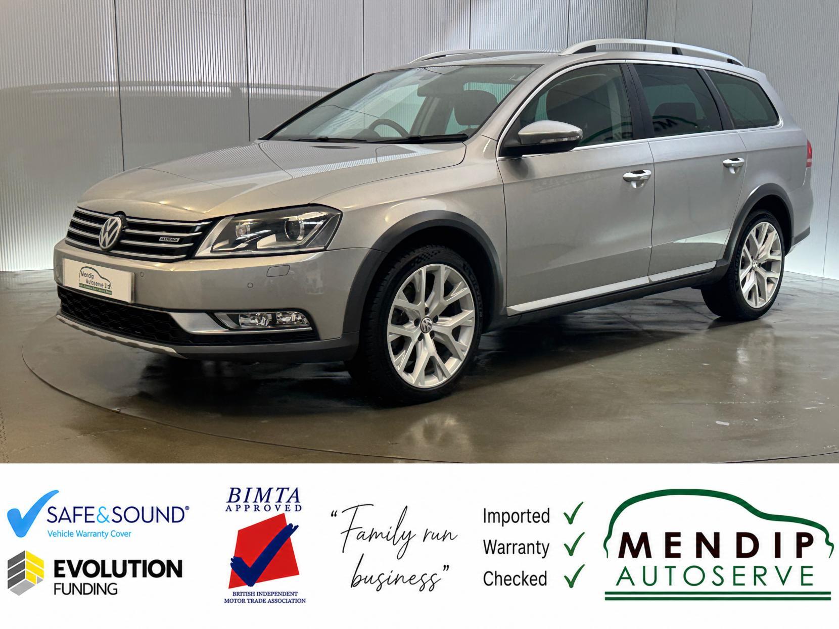 Volkswagen Passat view 2