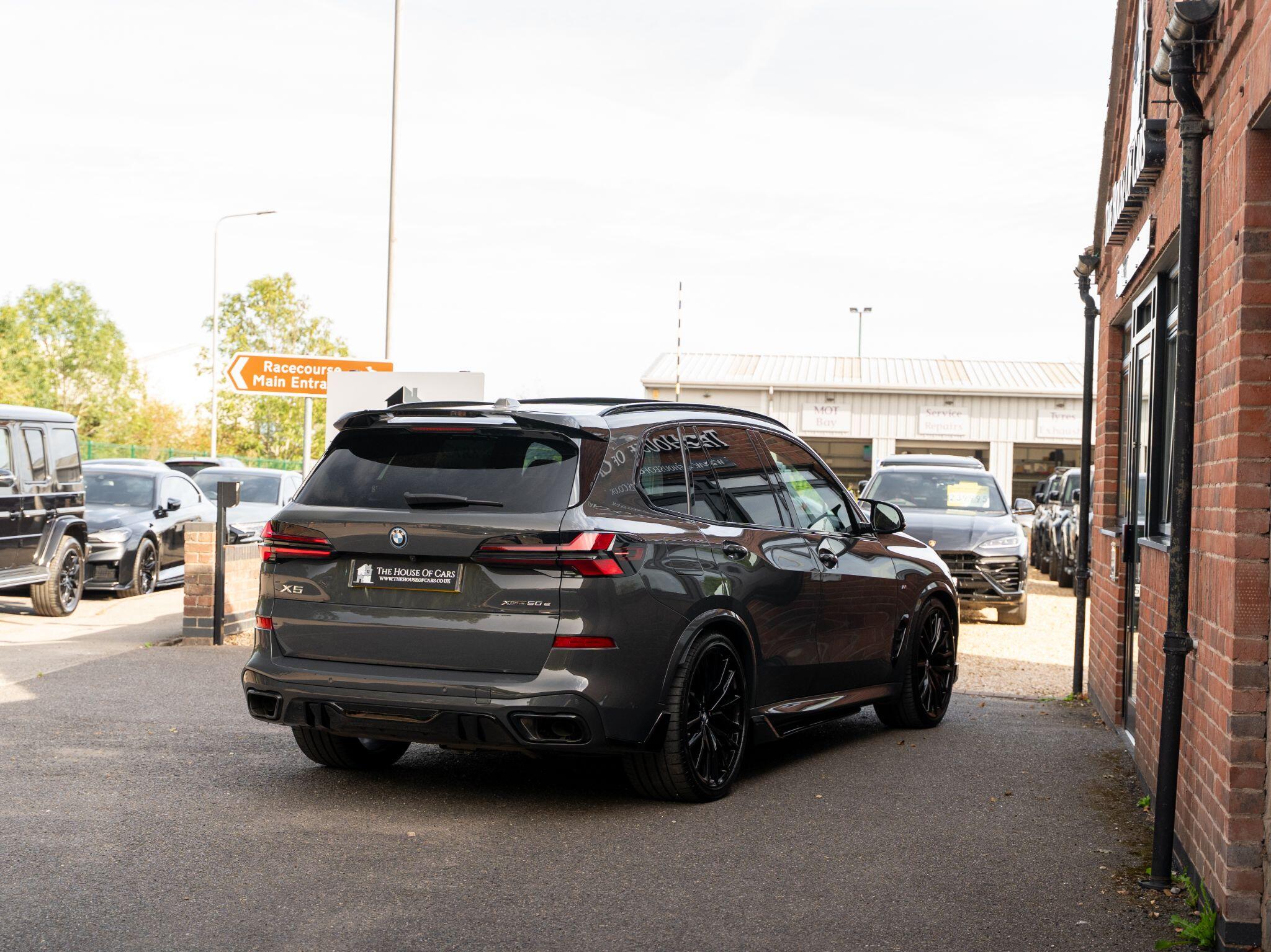 BMW X5 X5 view 16