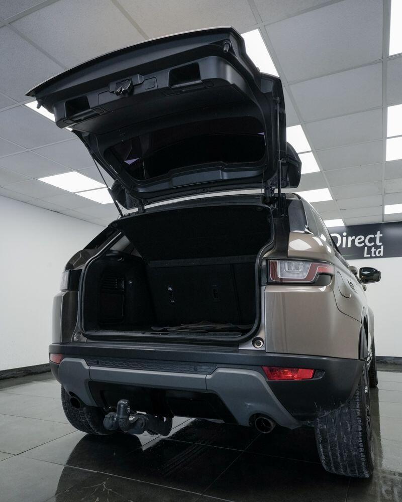 Land Rover Range Rover Evoque view 28