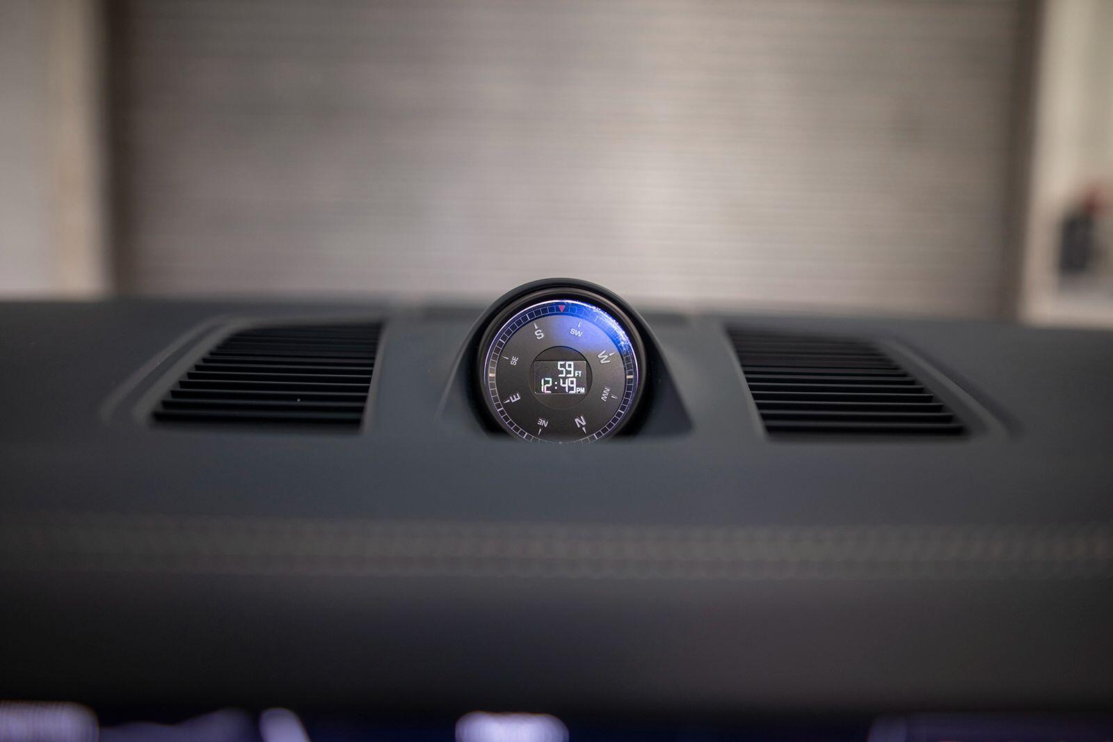 Porsche Cayenne view 28