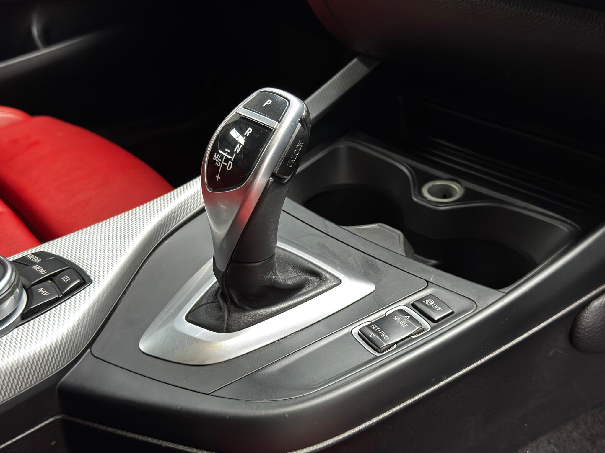 BMW 2 Series view 8