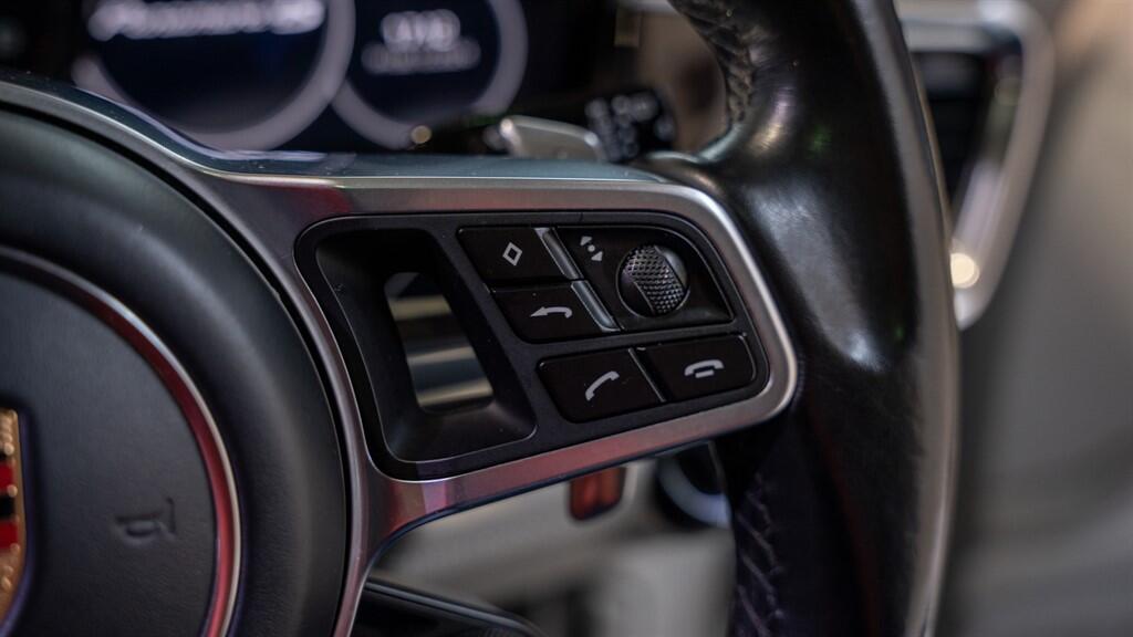 Porsche Panamera view 53