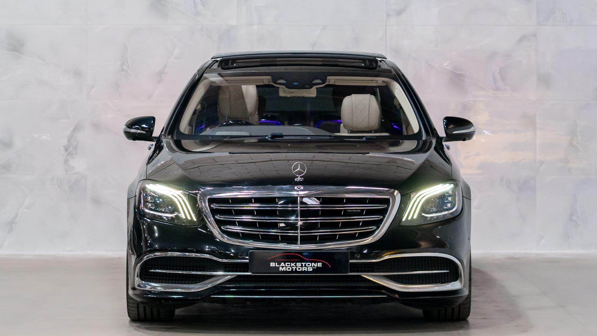 Mercedes-Benz S-Class view 4