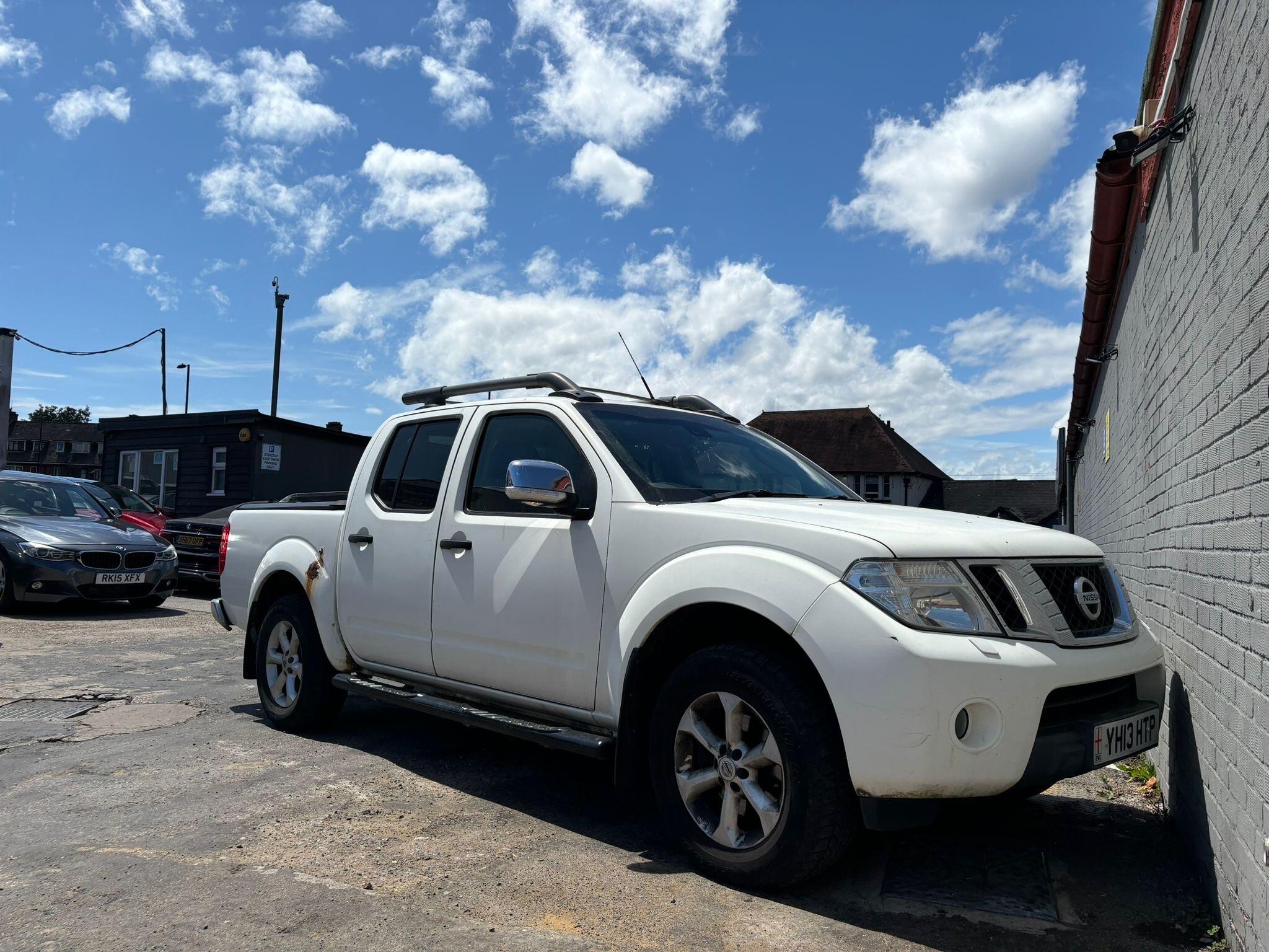 Nissan Navara main image