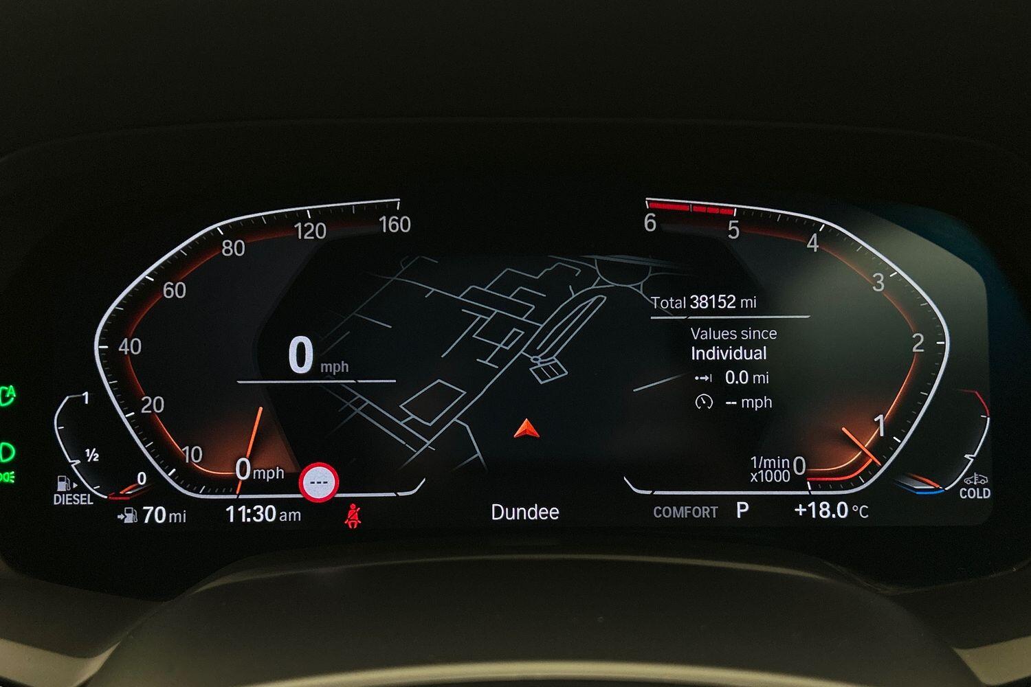 BMW X6 view 10