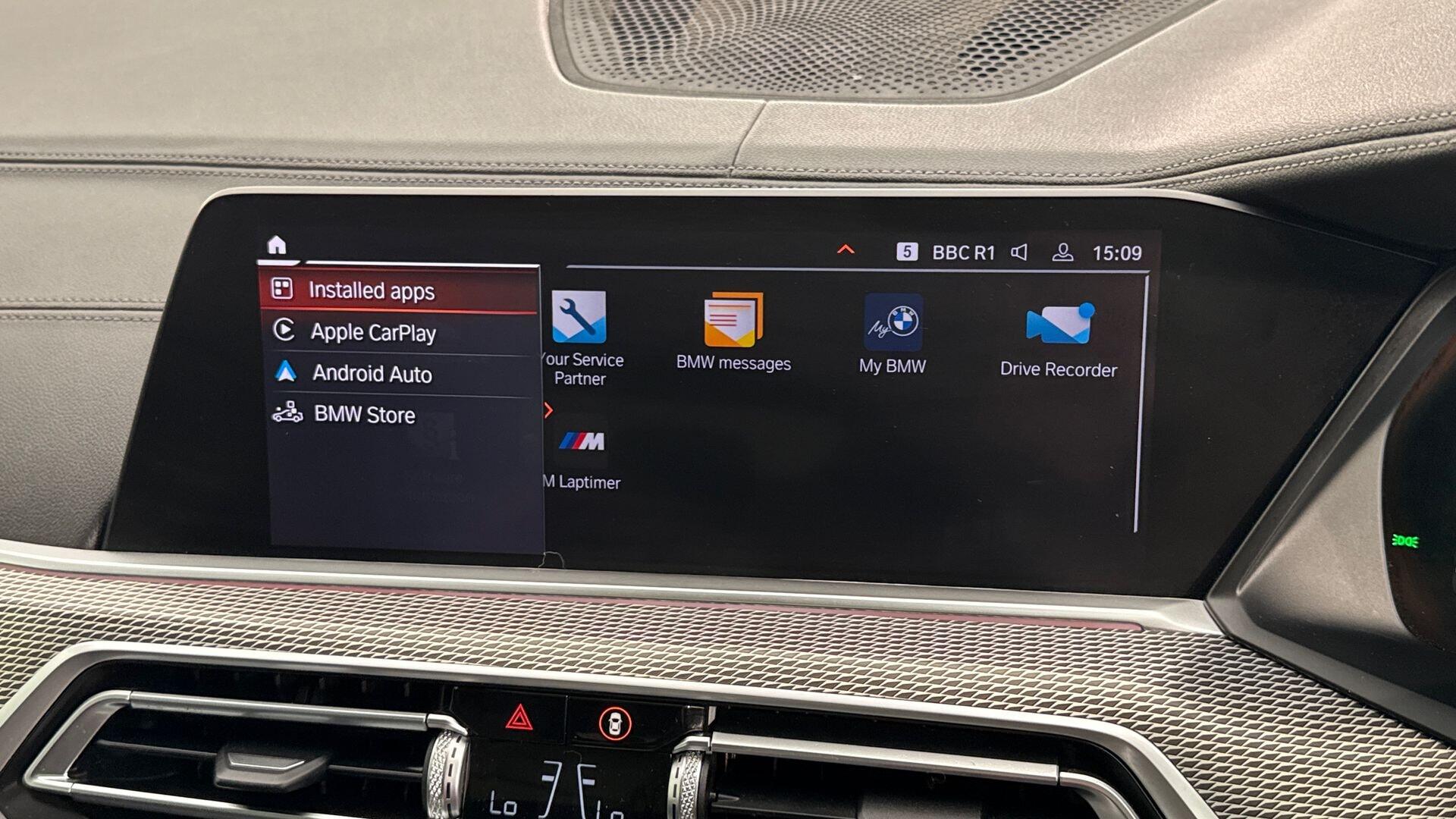 BMW X5 view 30