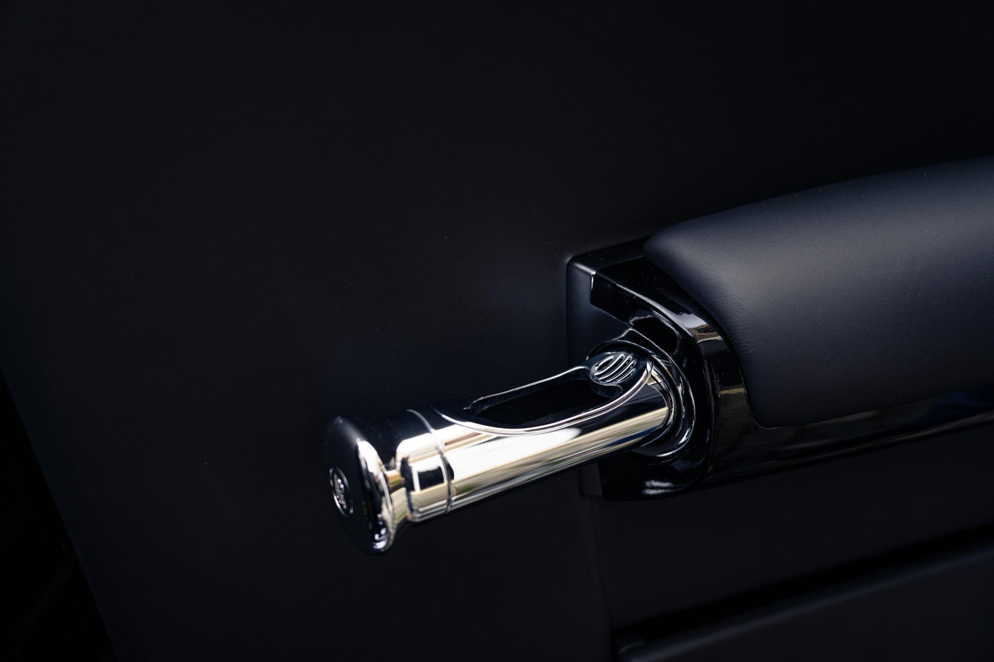 Rolls-Royce Phantom view 64
