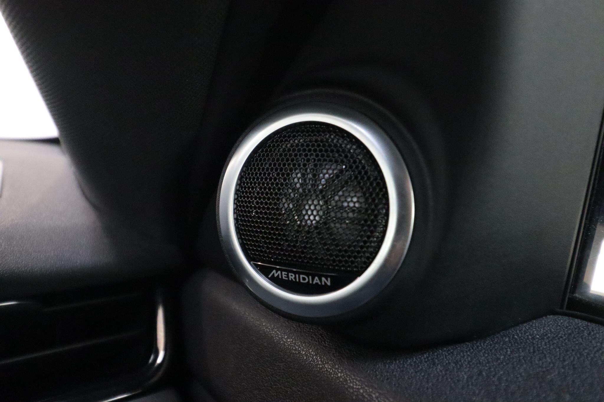 Land Rover Range Rover Evoque view 20