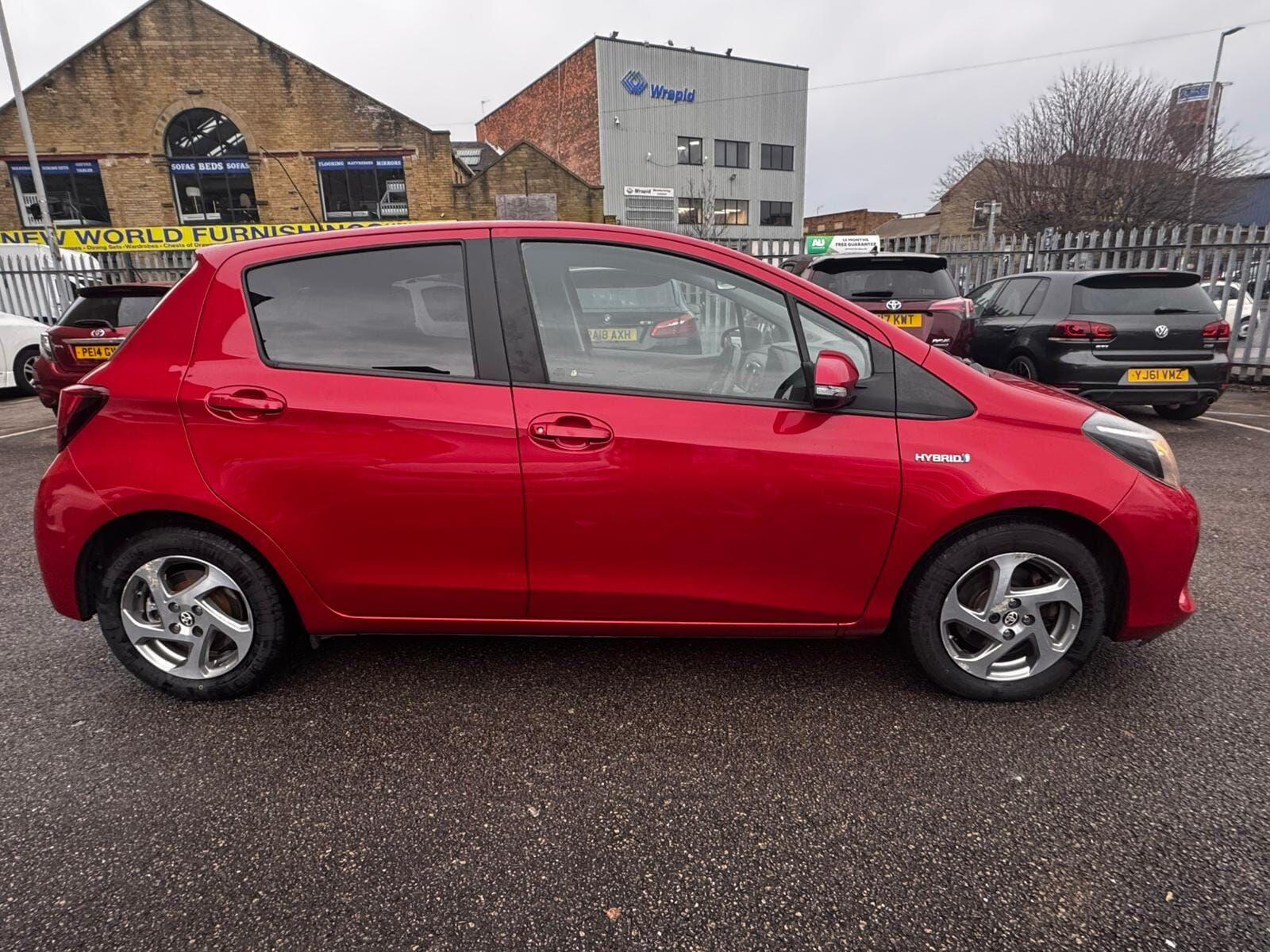Toyota Yaris view 6