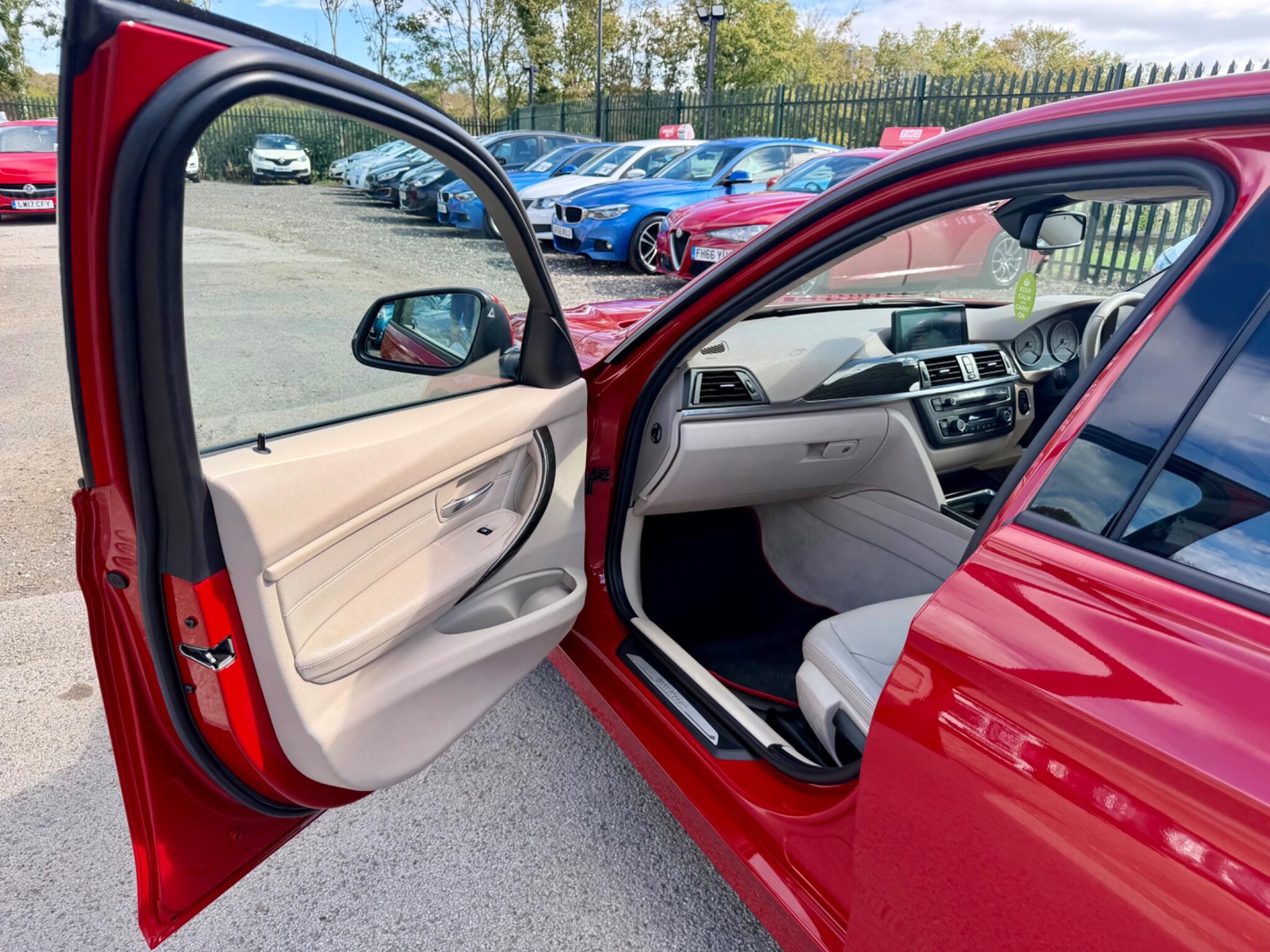 BMW 3 Series view 43