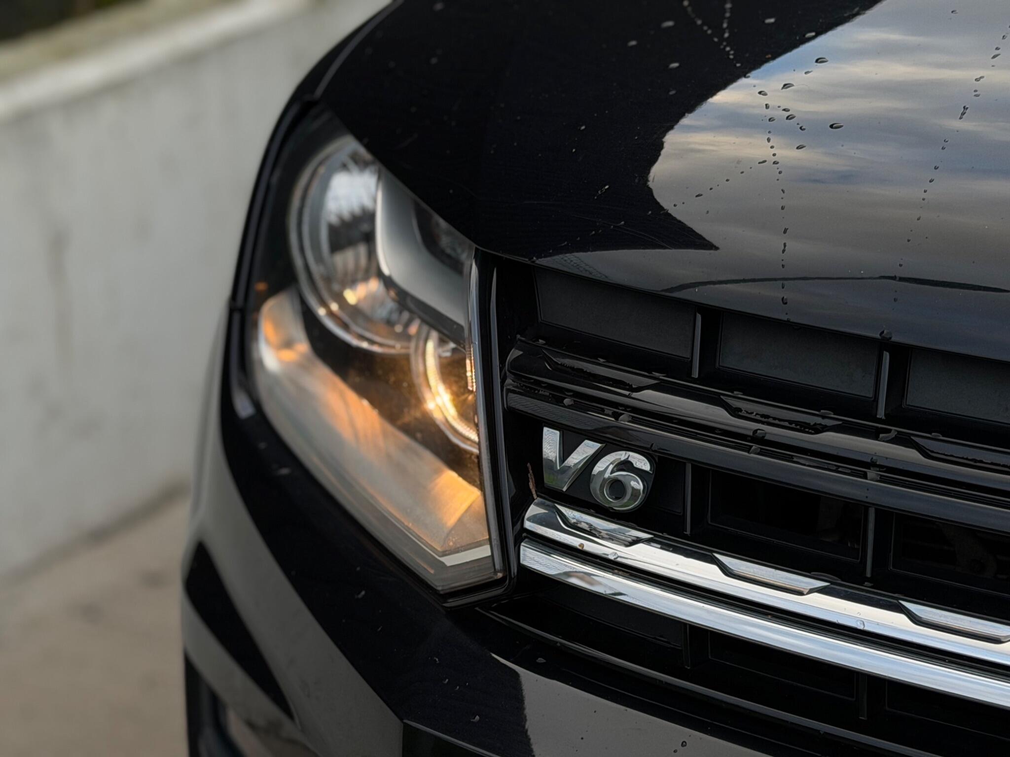 Volkswagen Amarok view 27