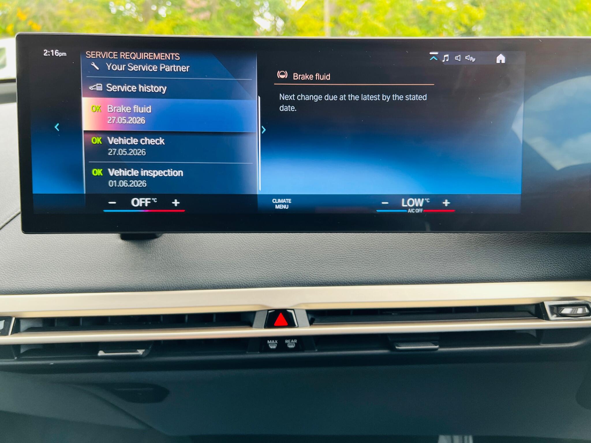 2022 BMW iX 40 76.6kWh M Sport Auto xDrive 5dr • 23,495 miles image 57
