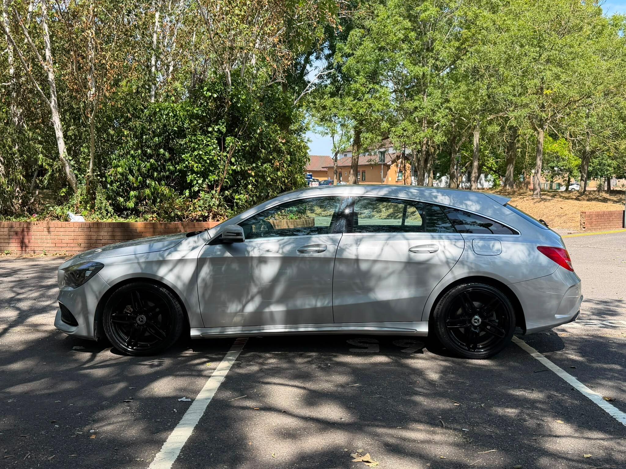 Mercedes-Benz Cla view 6