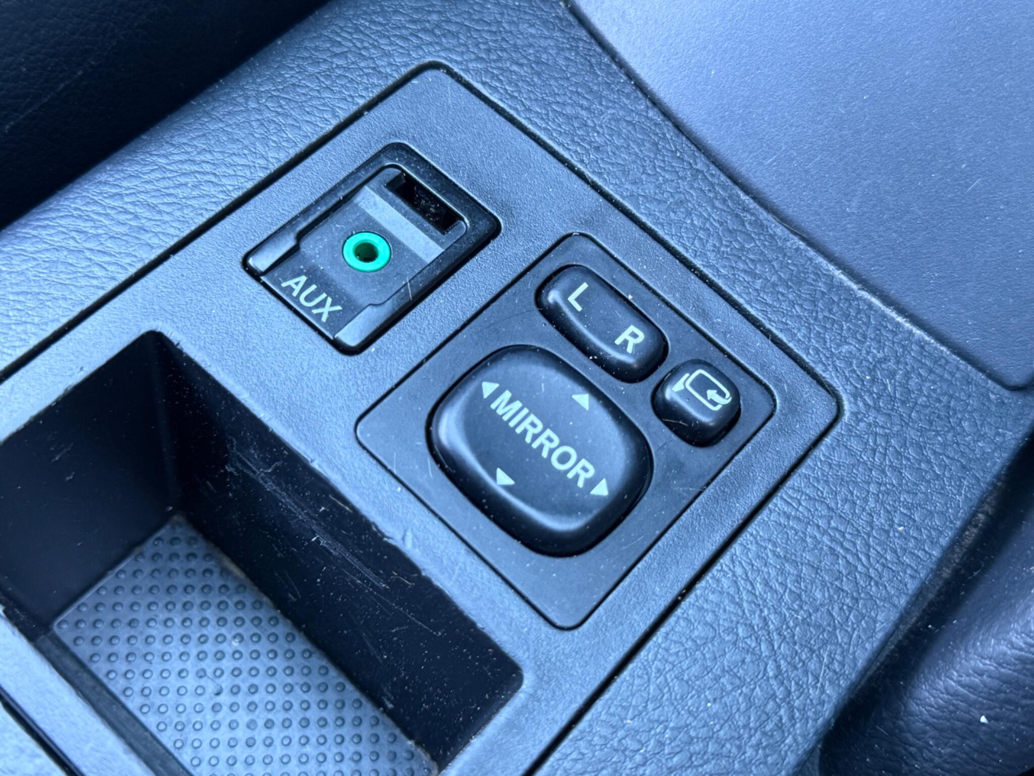 Toyota RAV4 - Image 66