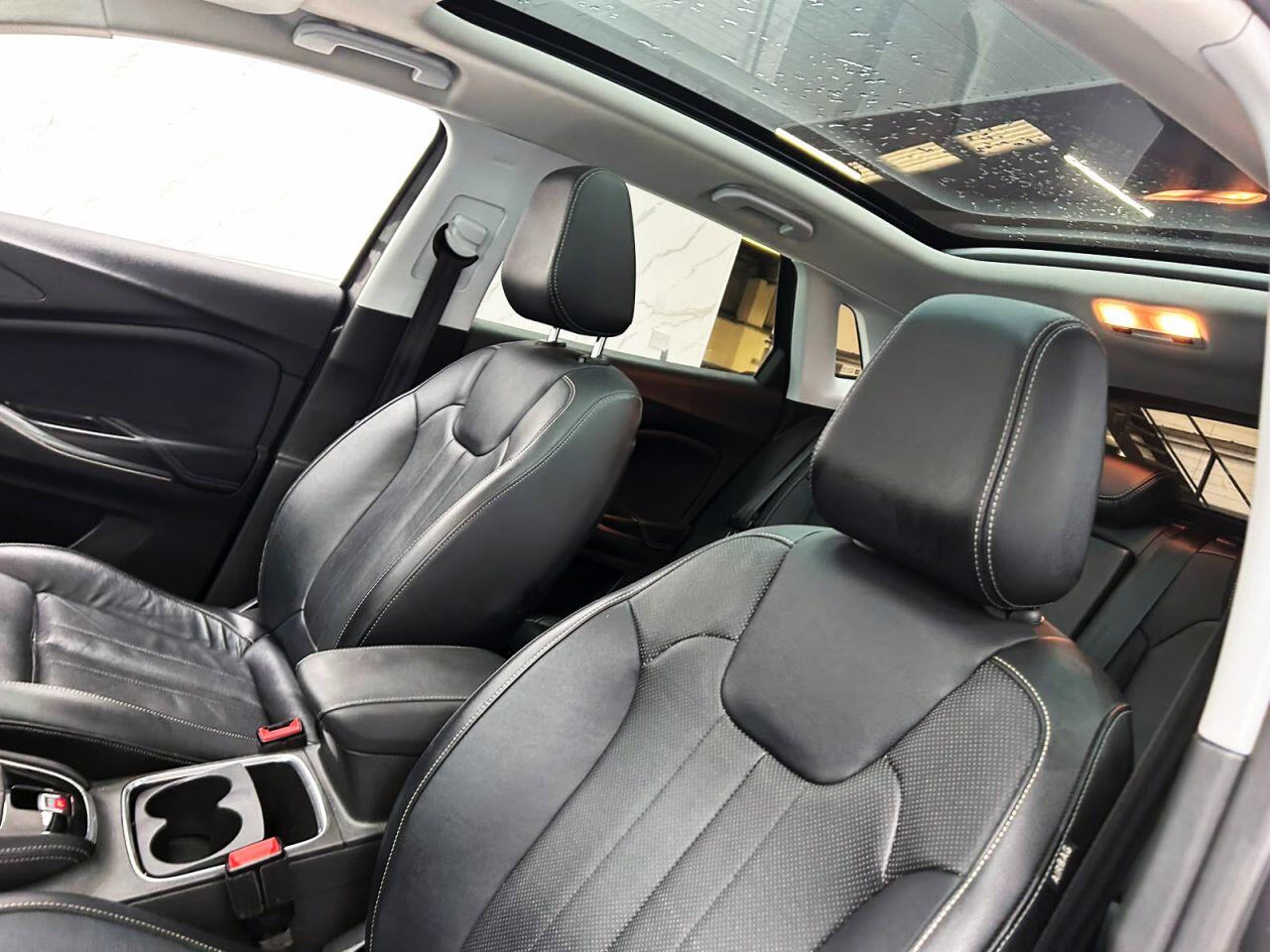 Vauxhall Grandland X view 13
