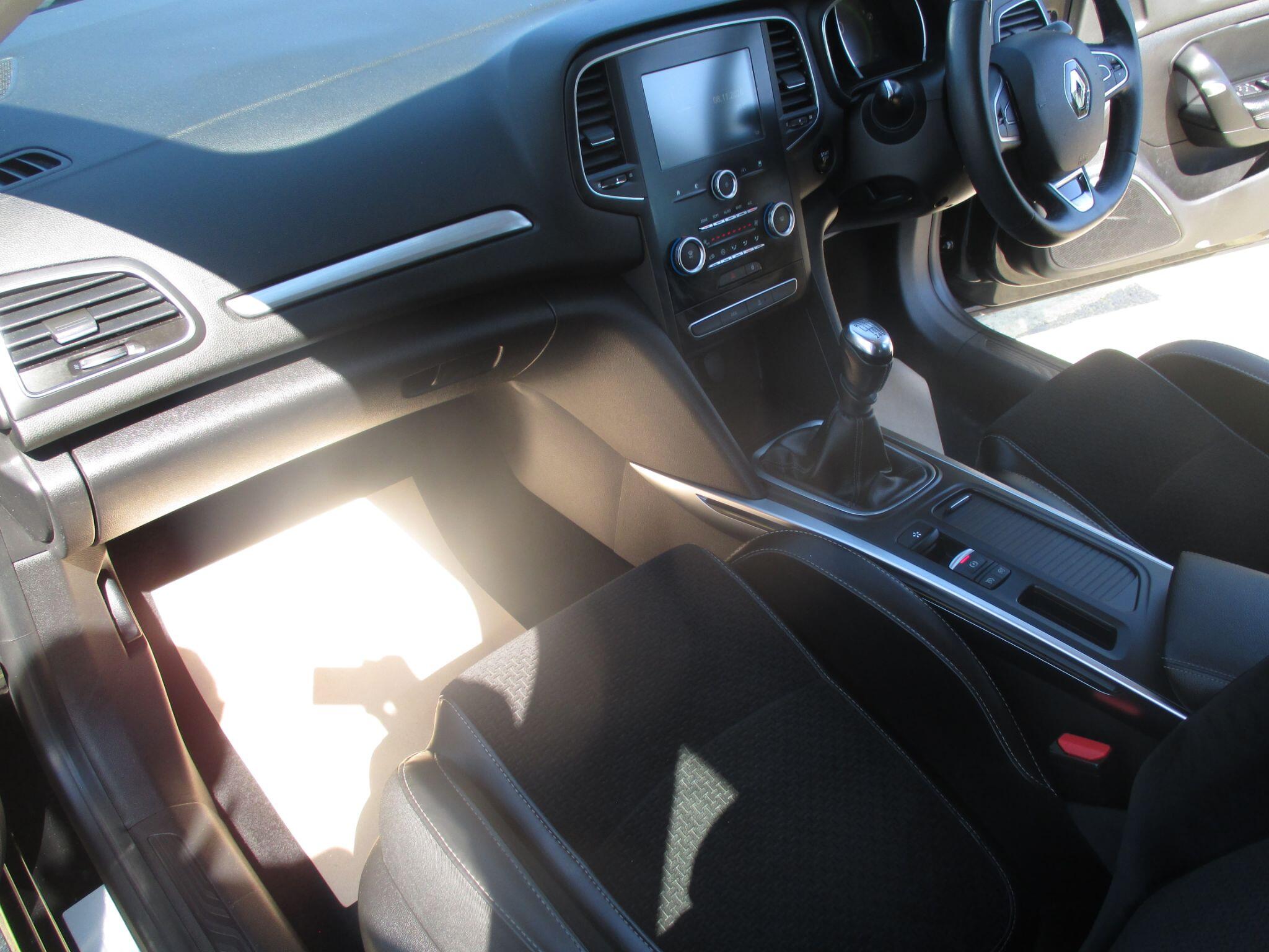 Renault Megane view 32