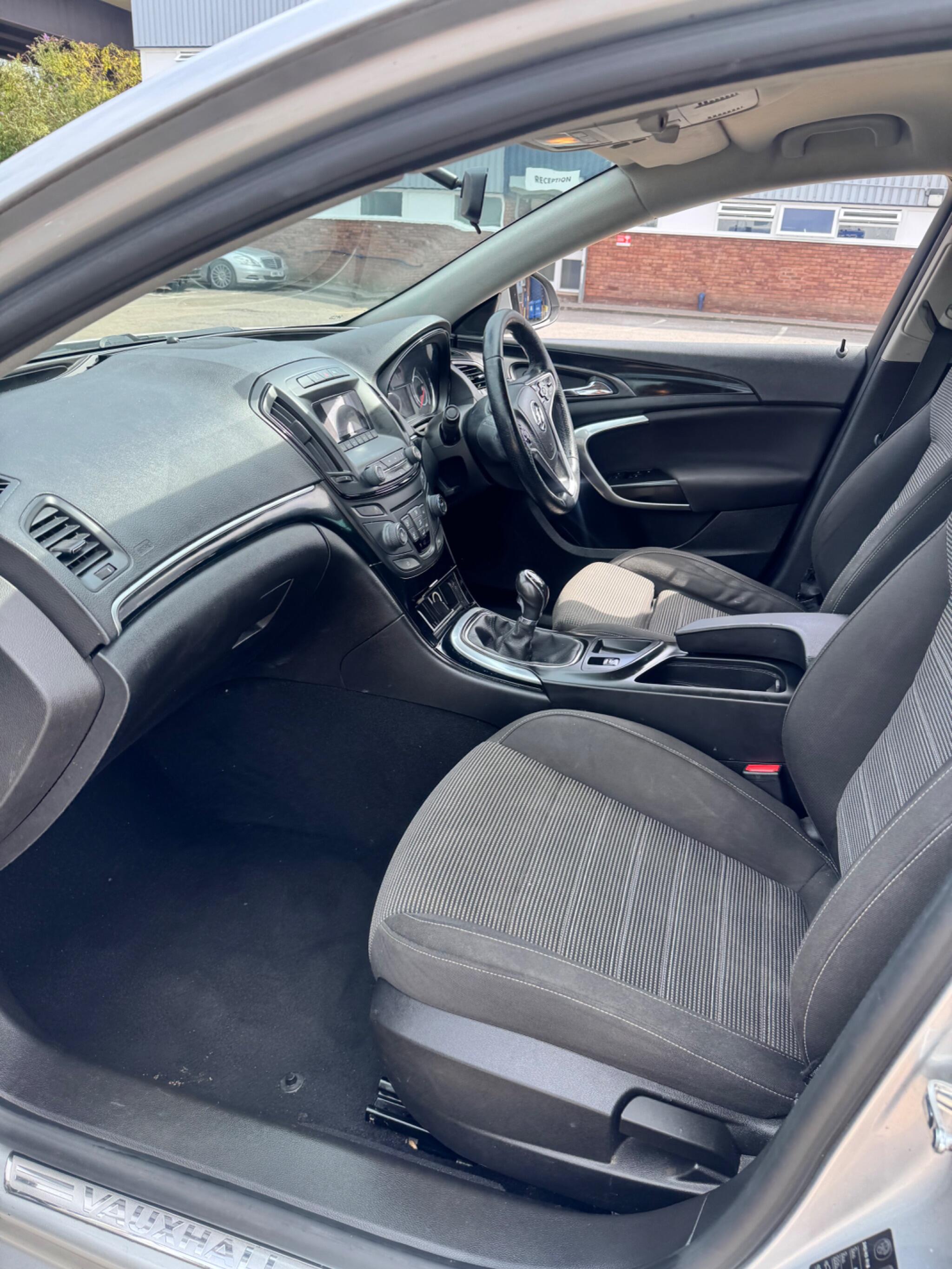 Vauxhall Insignia view 47